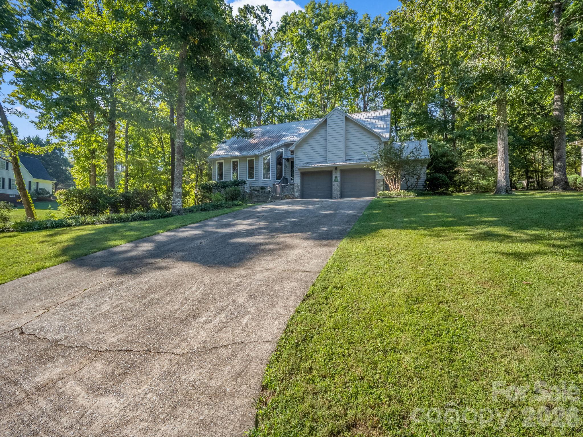 Single Family Residence at 271 Anne Street, Rutherfordton, photo 4 of 48