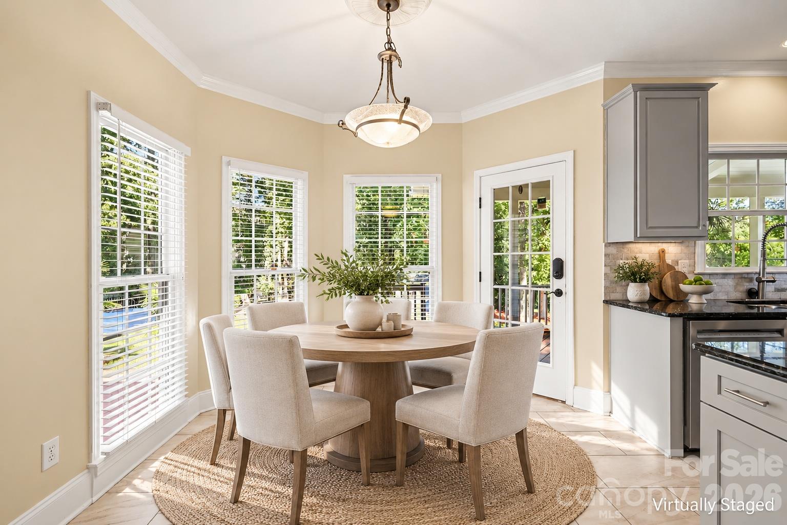 Single Family Residence at 10409 Persimmon Creek Drive, Mint Hill, photo 12 of 38