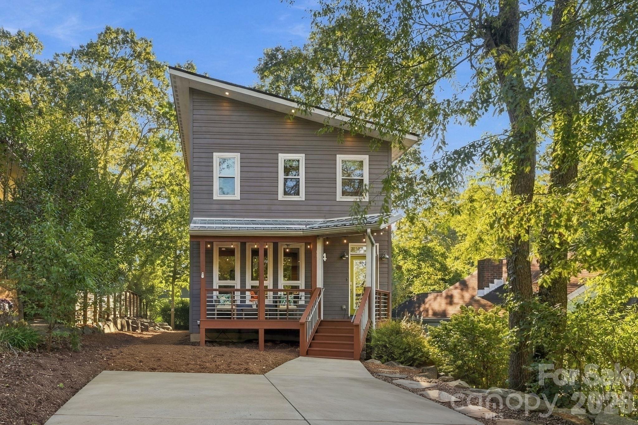 Single Family Residence at 84 Middlemont Avenue, Asheville, photo 2 of 48