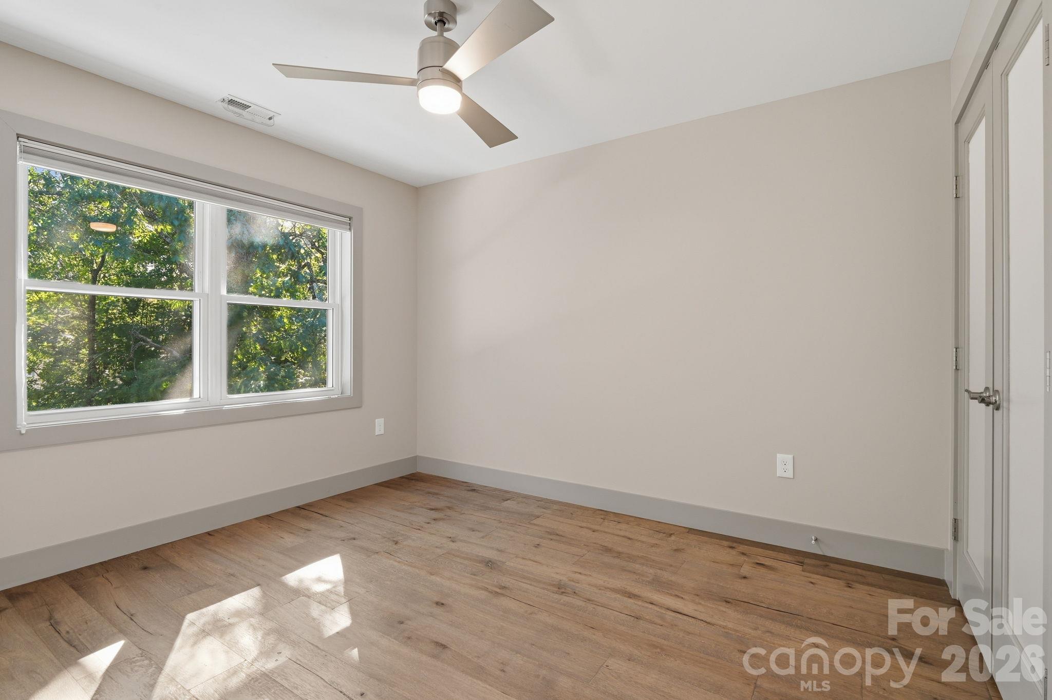 Single Family Residence at 84 Middlemont Avenue, Asheville, photo 18 of 48