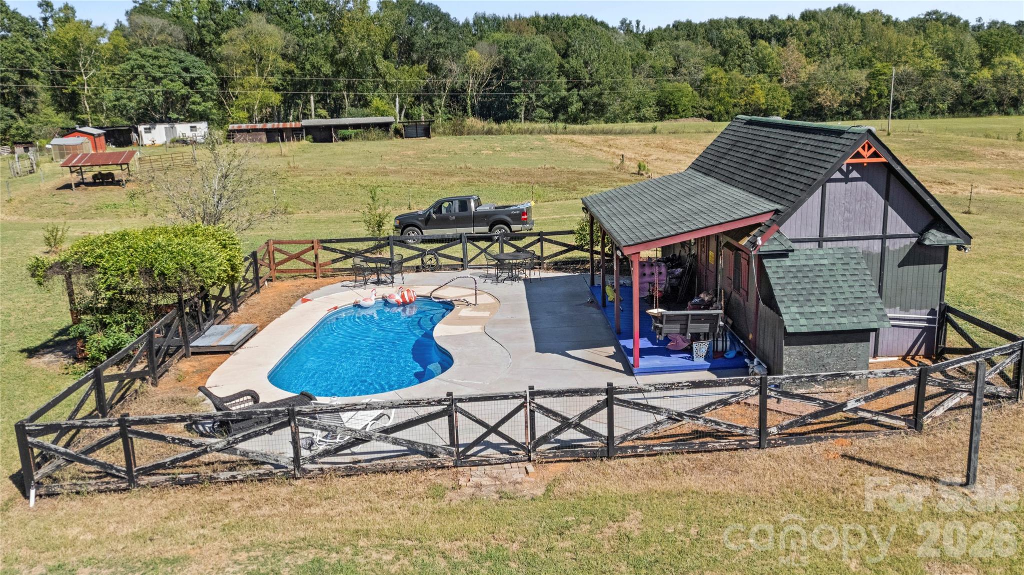 Huge pool house - 3627 Edwards Road, Wingate