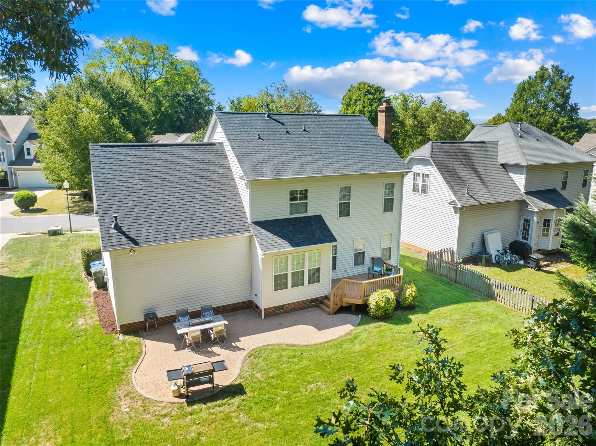 Single Family Residence at 13615 Edgetree Drive, Pineville, photo 32 of 42