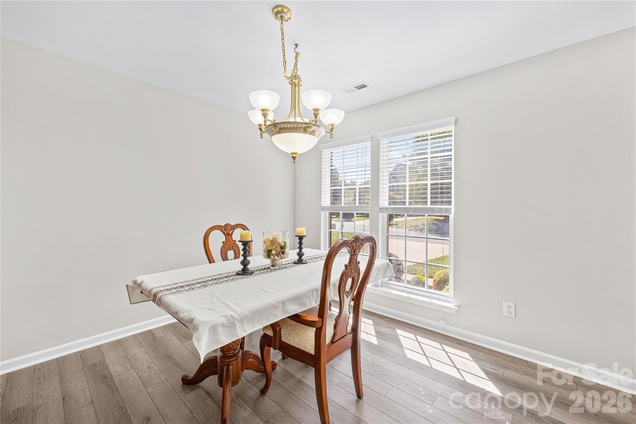 Single Family Residence at 13615 Edgetree Drive, Pineville, photo 13 of 42