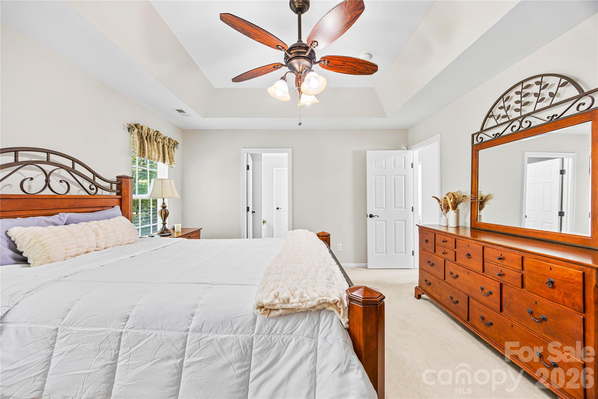 Single Family Residence at 13615 Edgetree Drive, Pineville, photo 18 of 42