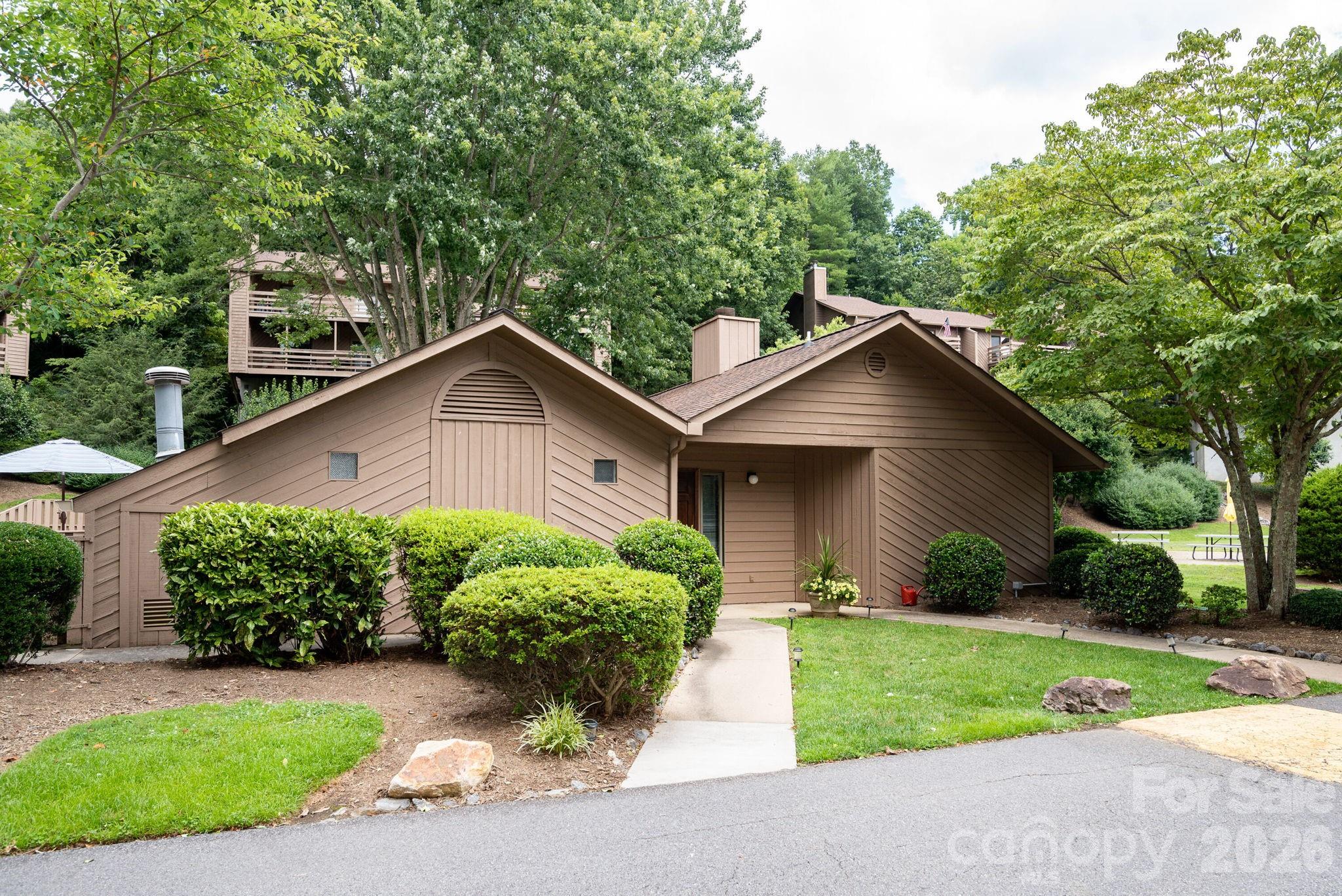 Condominium at 305 Piney Mountain Drive, Asheville, photo 18 of 18