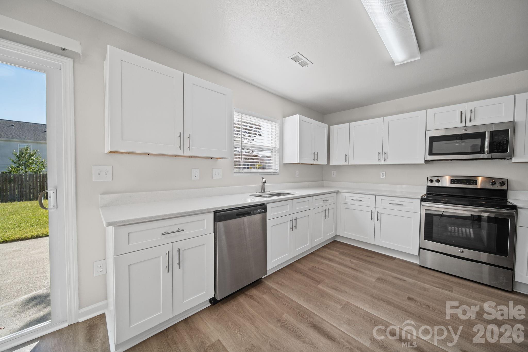 Kitchen - 1820 Rustic Barn Drive, Huntersville