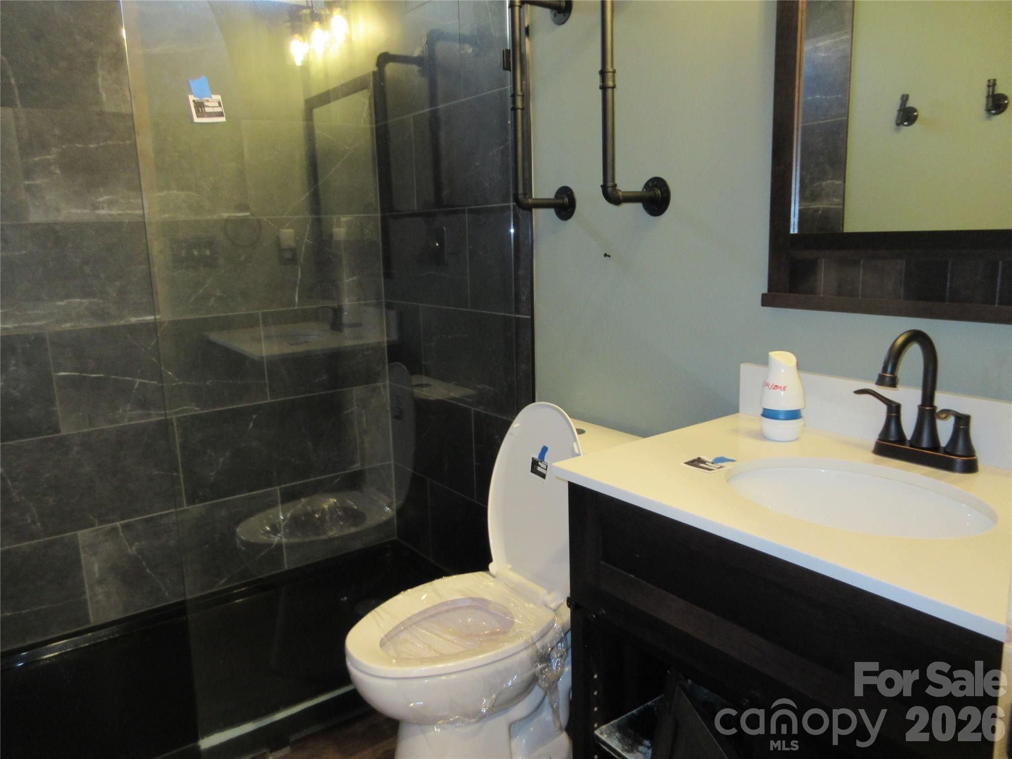 Single Family Residence at 30 Rainbow Lake Circle, Black Mountain, photo 5 of 15
