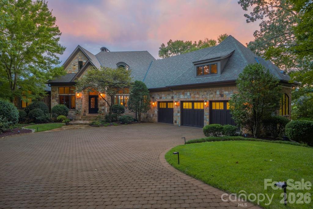15 Water View Court