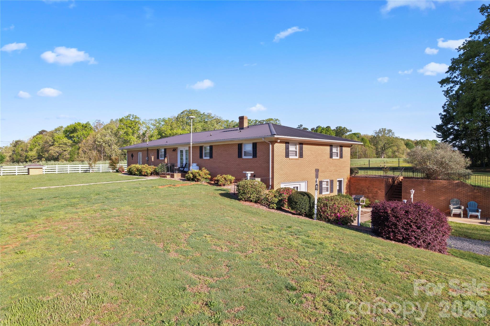 Rear - 36984 B&C Carter Road, New London