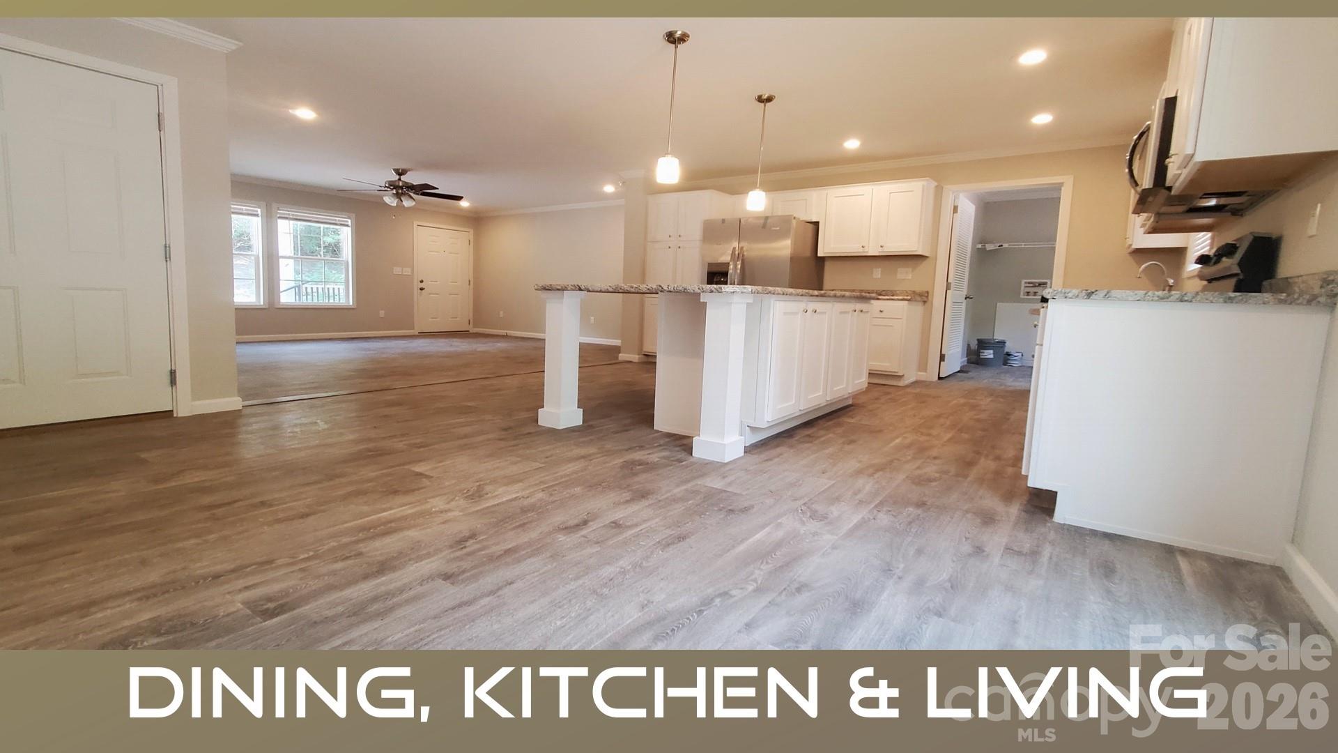Single Family Residence at 38 Enochs Way, Fletcher, photo 2 of 12