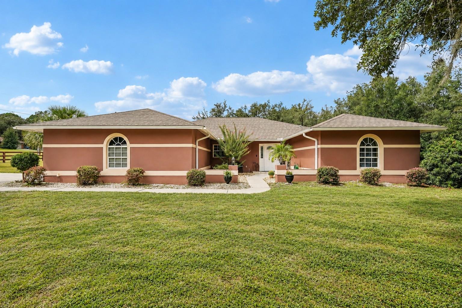 2373 W APRICOT DR