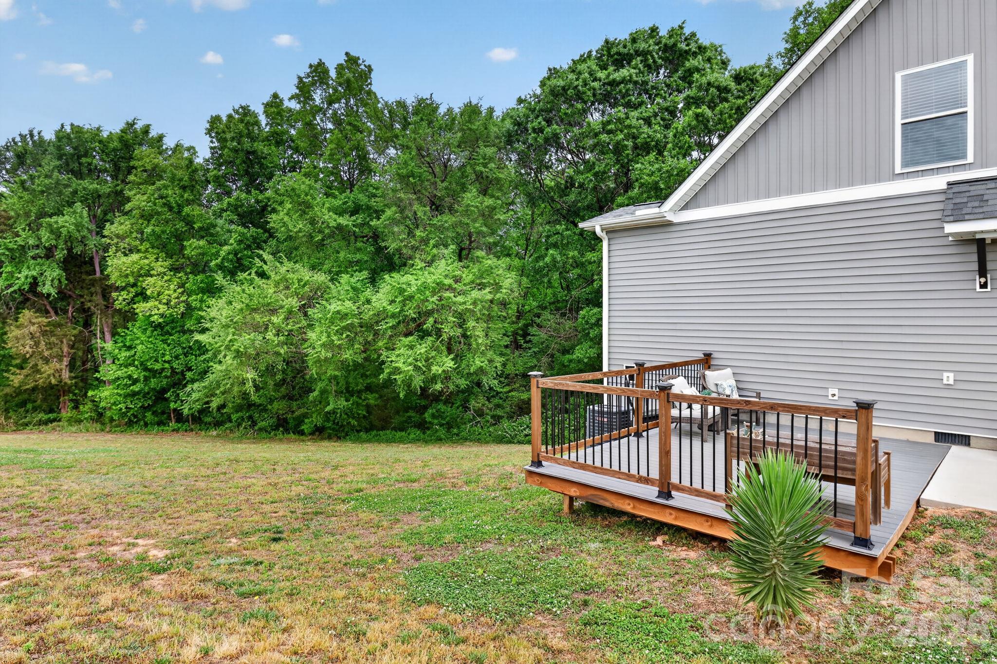 Single Family Residence at 6109 Bunn Simpson Road, Marshville, photo 8 of 33