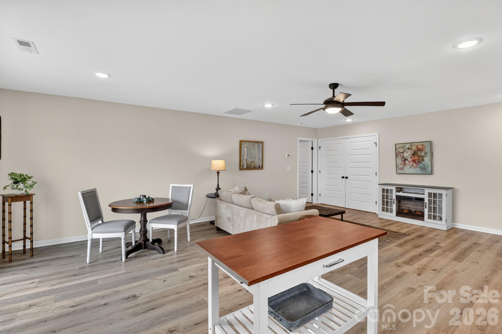 Single Family Residence at 6109 Bunn Simpson Road, Marshville, photo 15 of 33