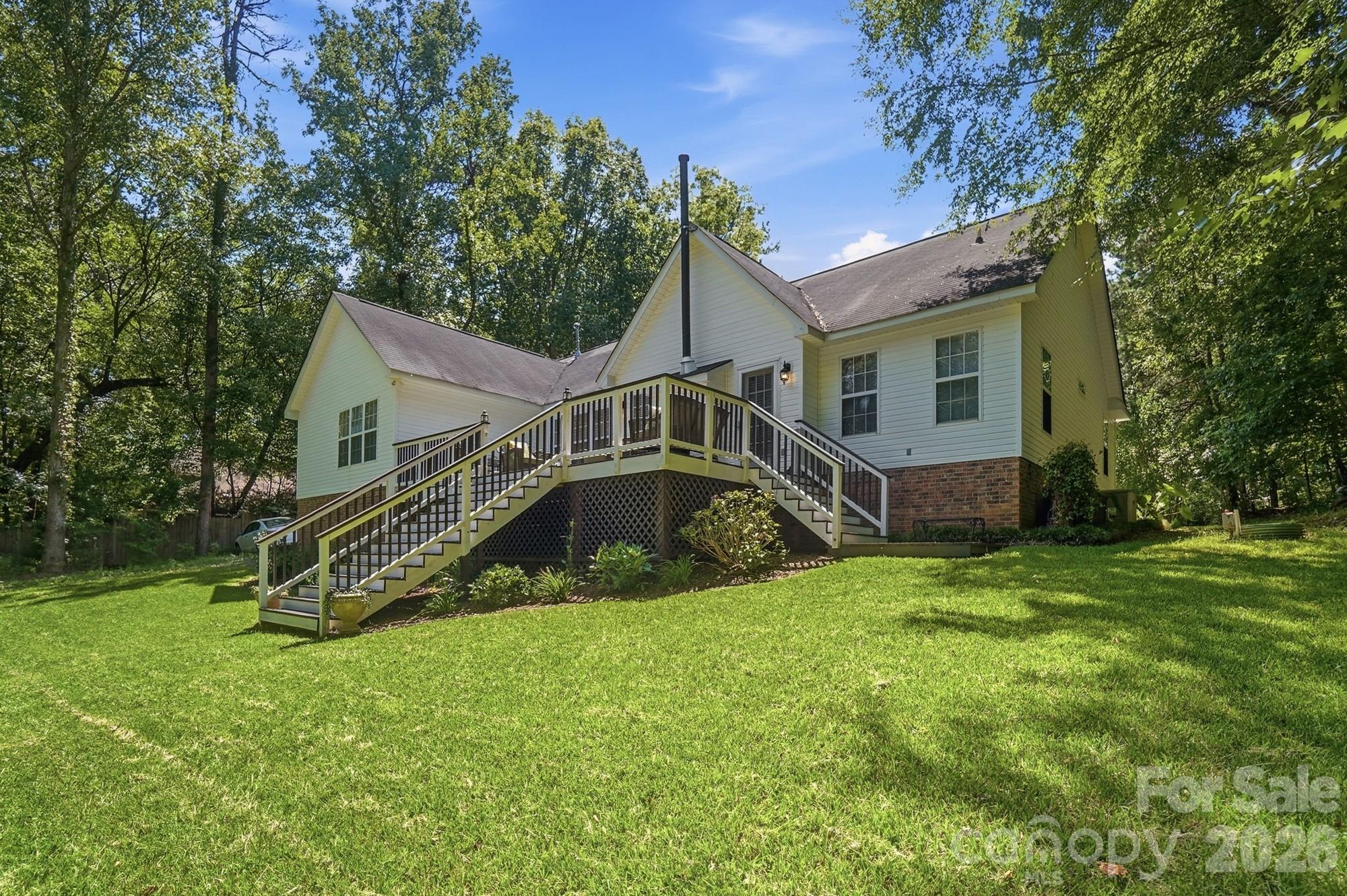 Single Family Residence at 7003 S Providence Road, Waxhaw, photo 44 of 48