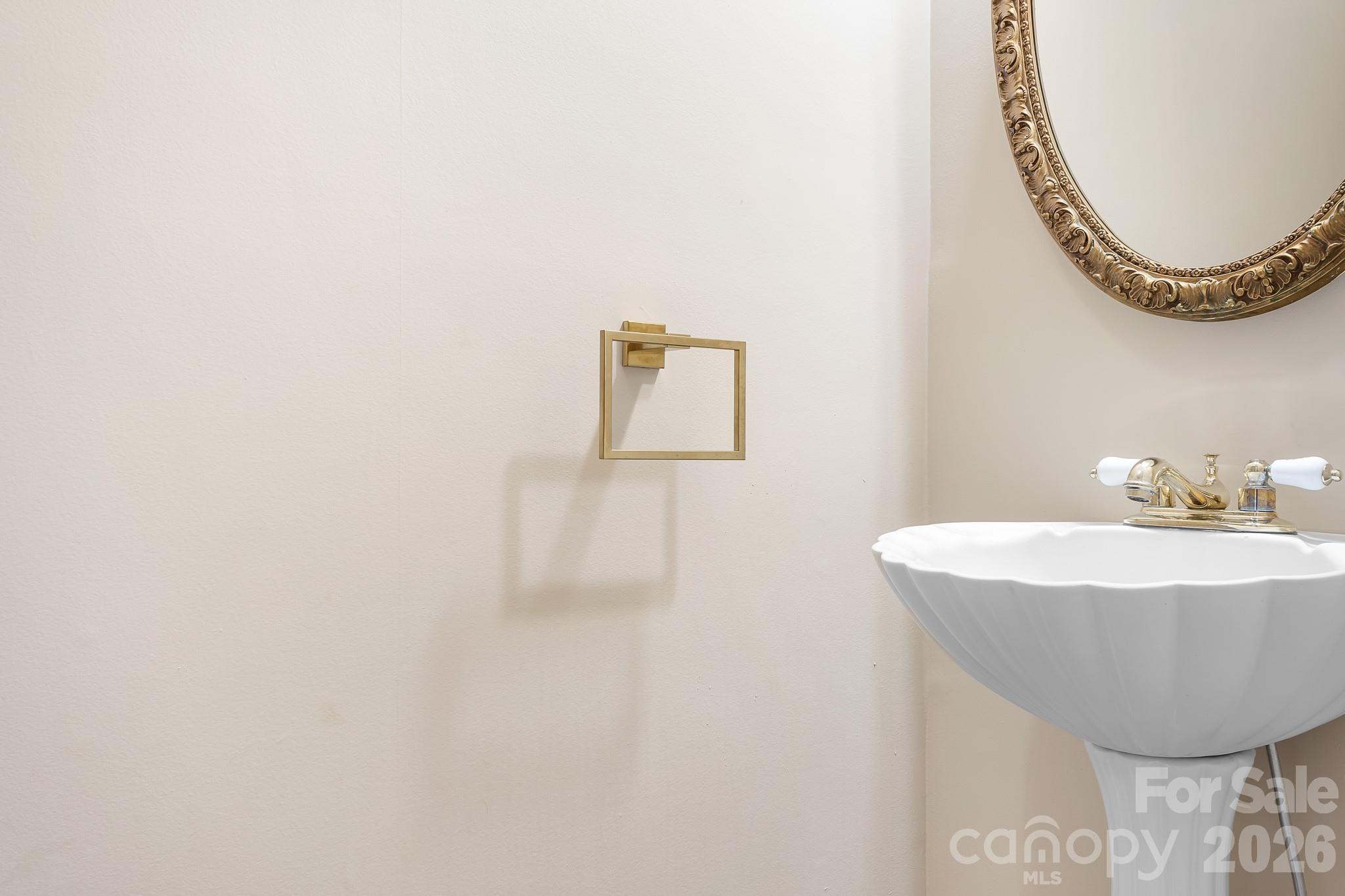 Condominium at 1126 Hanford Place NW, Concord, photo 13 of 24
