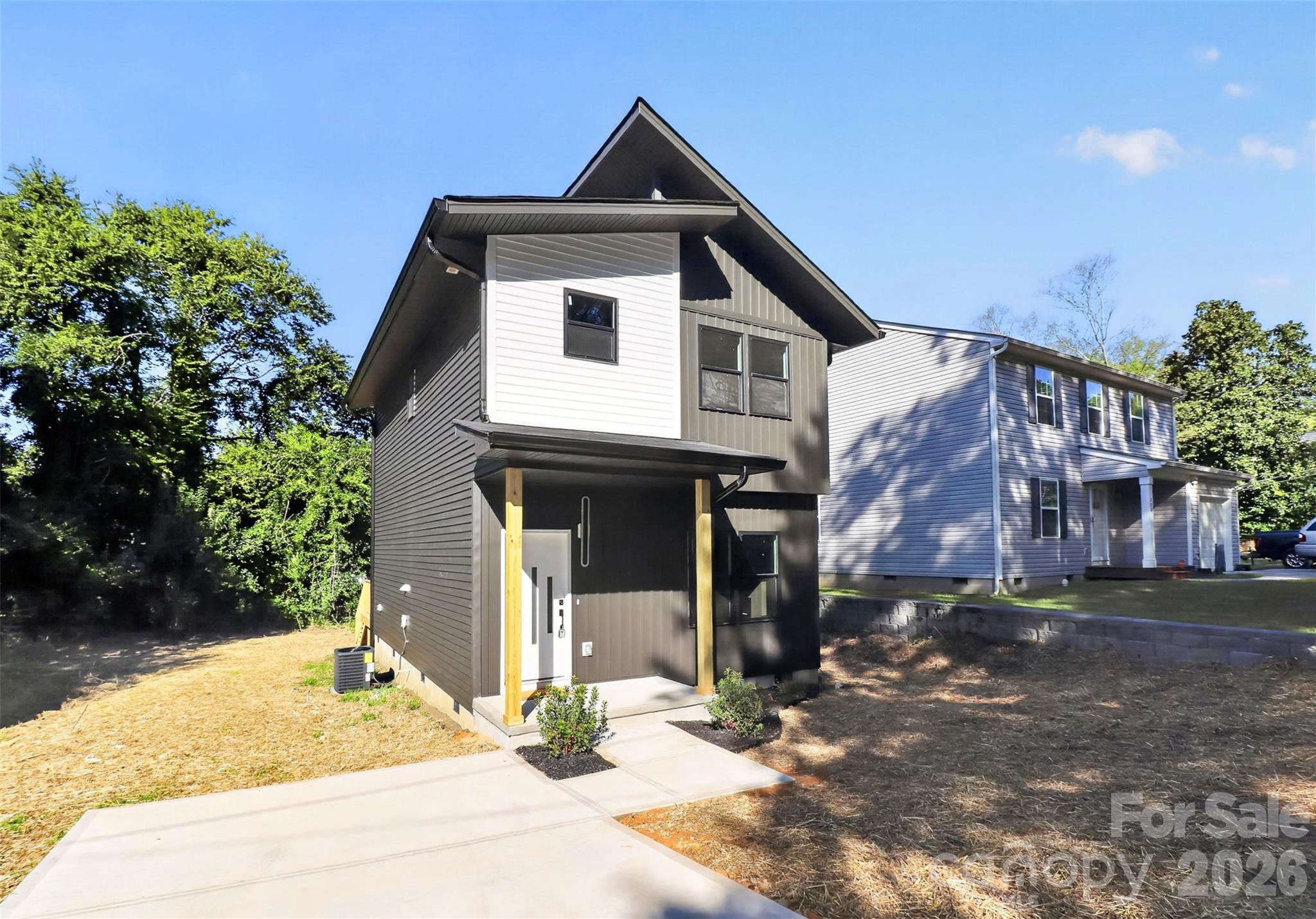 Single Family Residence at 210 Mahan Street SW, Concord, photo 3 of 37
