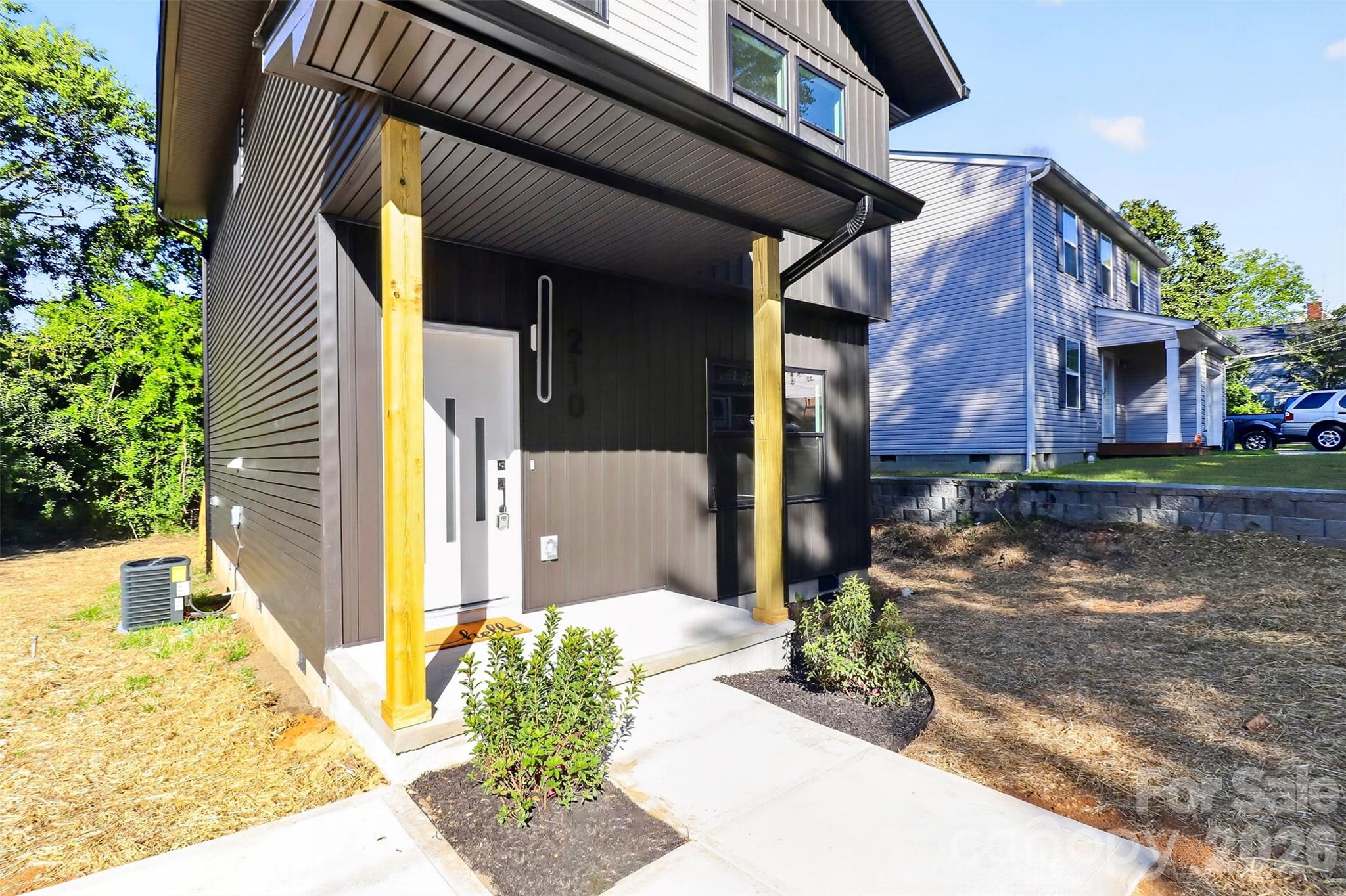 Single Family Residence at 210 Mahan Street SW, Concord, photo 4 of 37