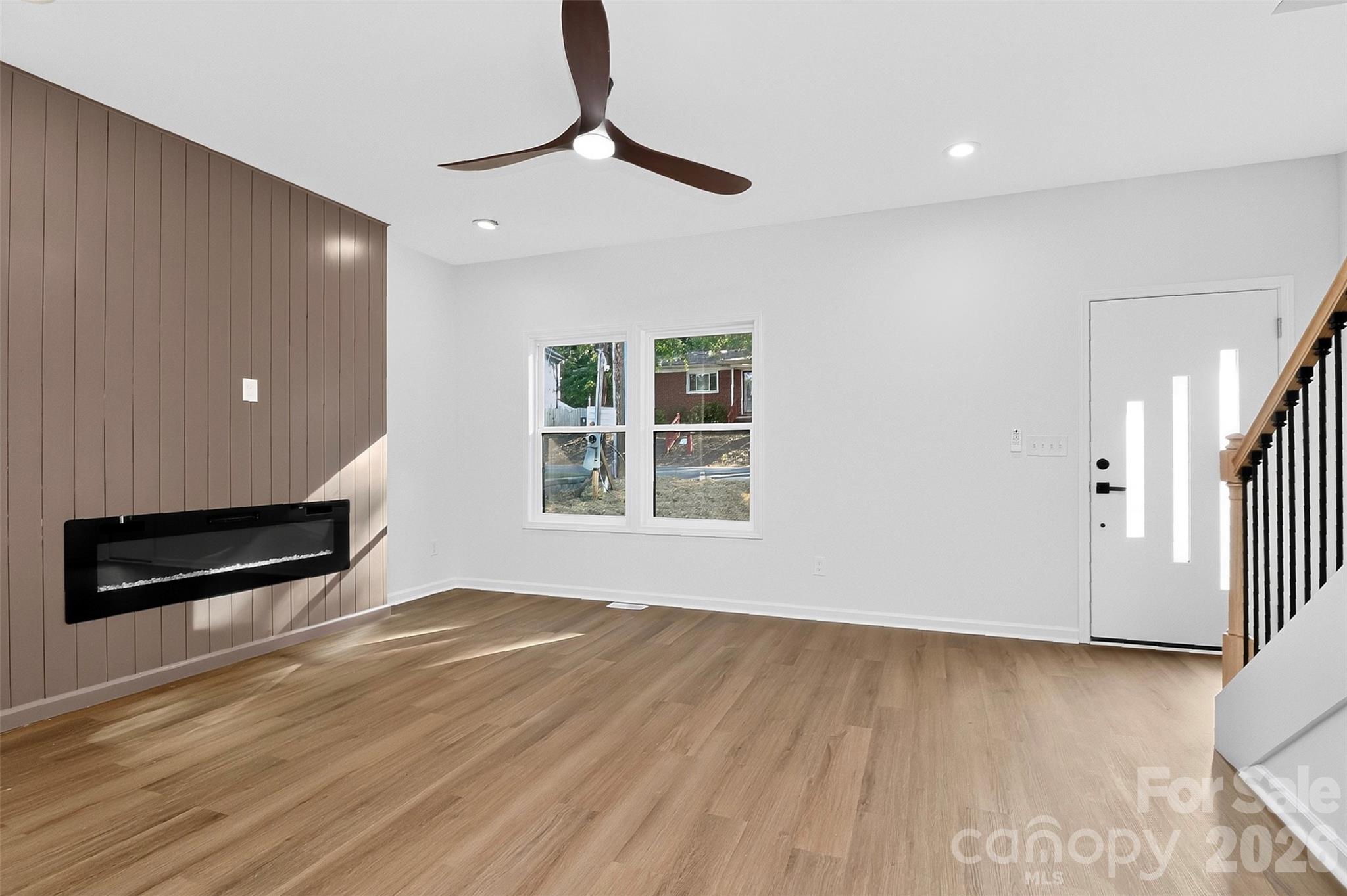 Single Family Residence at 210 Mahan Street SW, Concord, photo 9 of 37