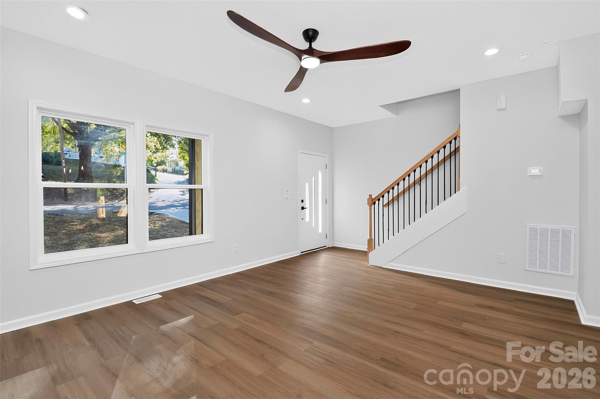 Single Family Residence at 210 Mahan Street SW, Concord, photo 10 of 37