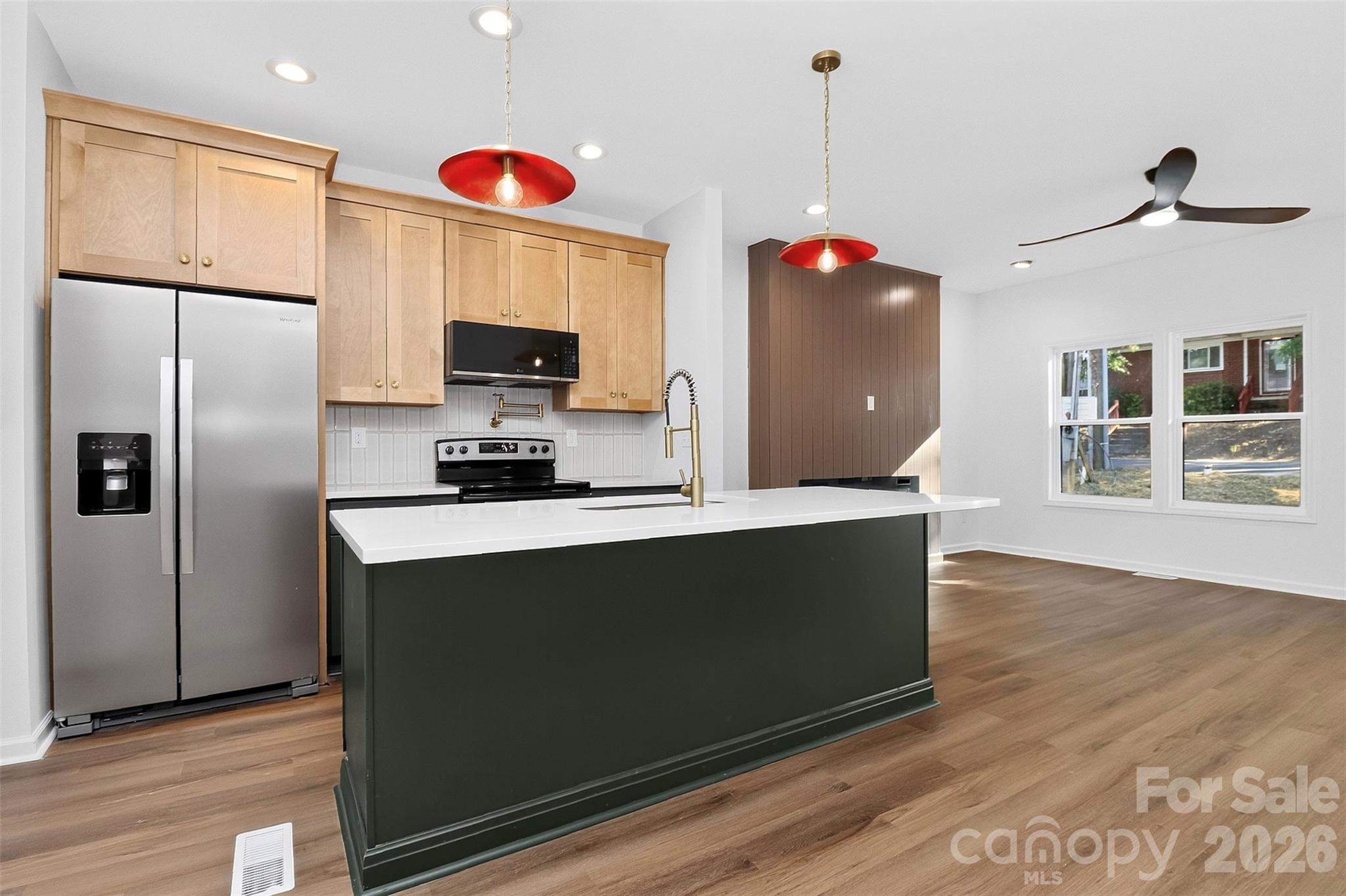 Single Family Residence at 210 Mahan Street SW, Concord, photo 15 of 37