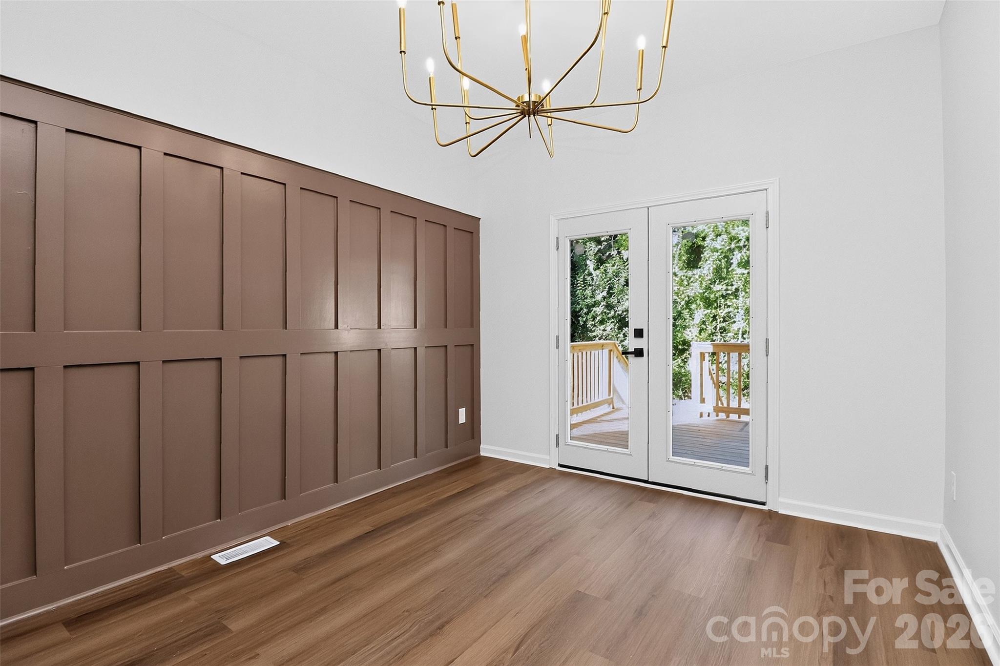 Single Family Residence at 210 Mahan Street SW, Concord, photo 17 of 37