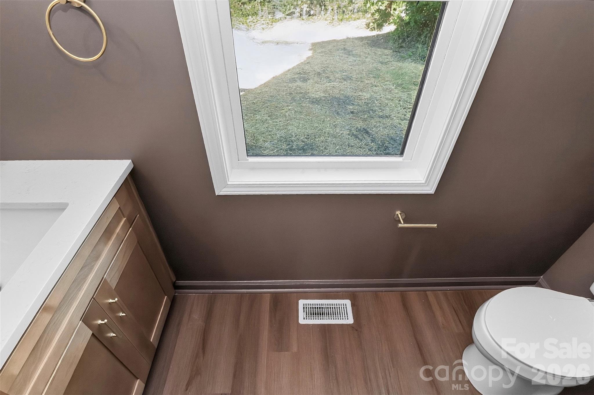 Single Family Residence at 210 Mahan Street SW, Concord, photo 20 of 37