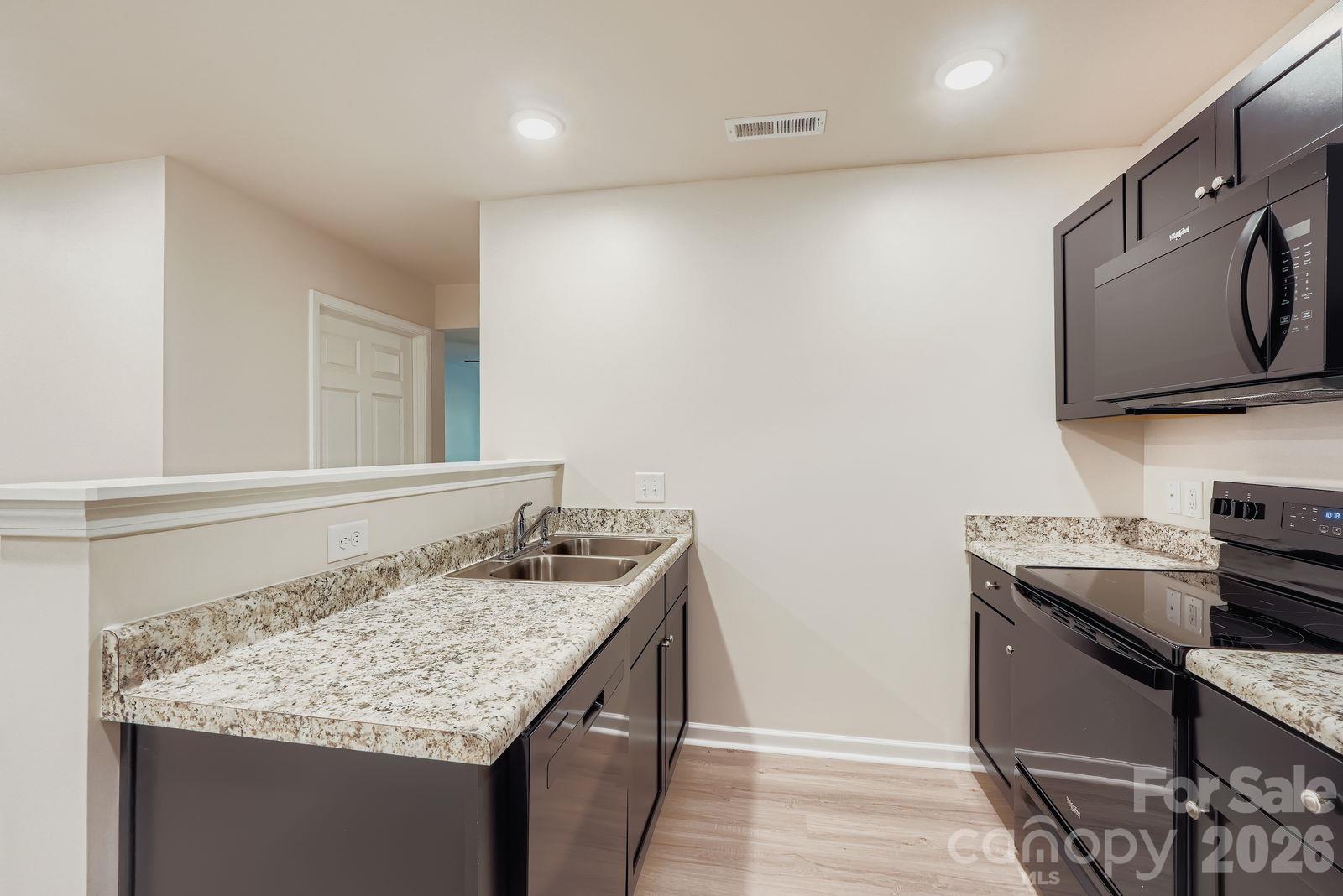 Townhouse at 1761 J Julian Lane, Charlotte, photo 7 of 17