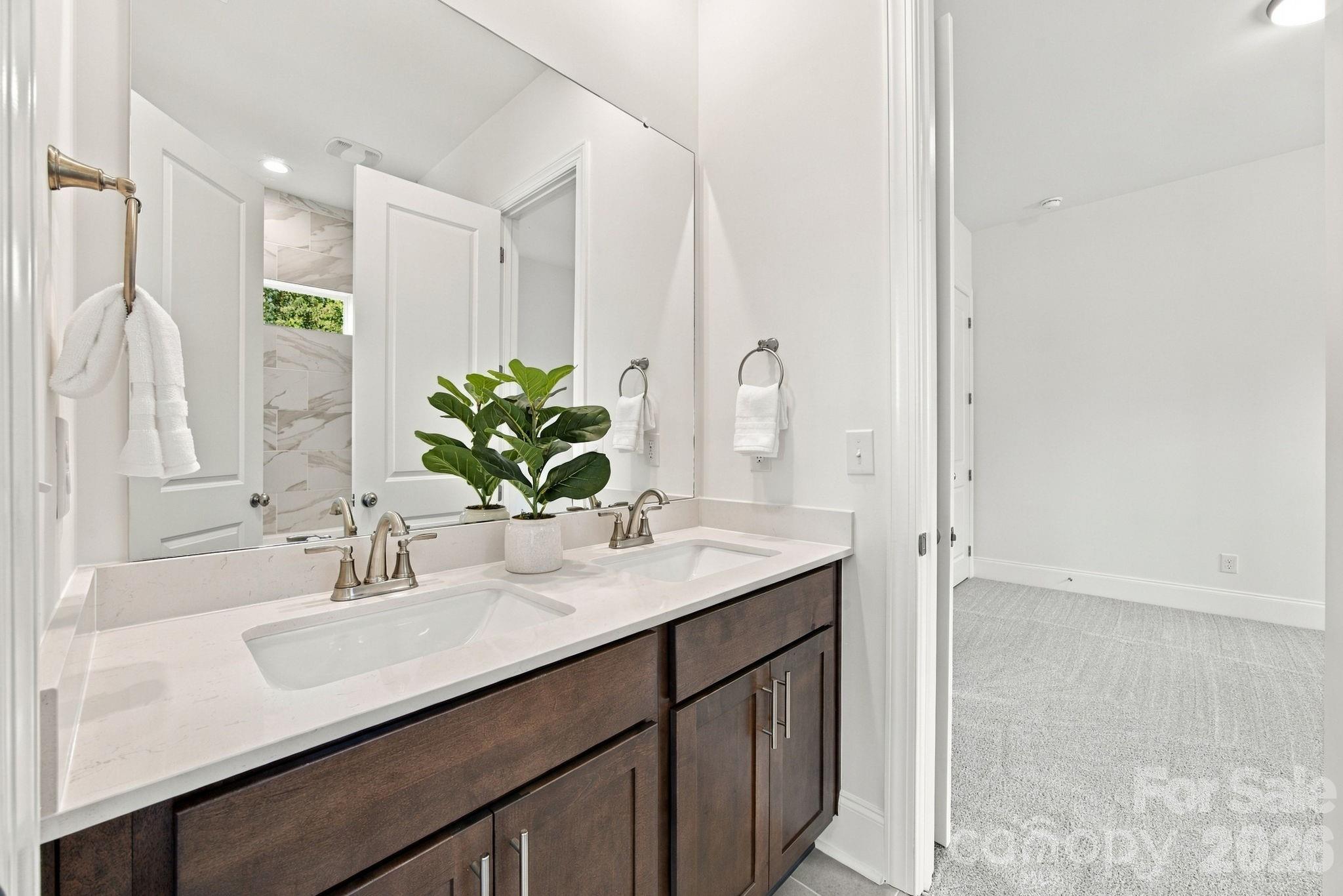 Single Family Residence at 1264 Sage Pine Circle, Clover, photo 19 of 47