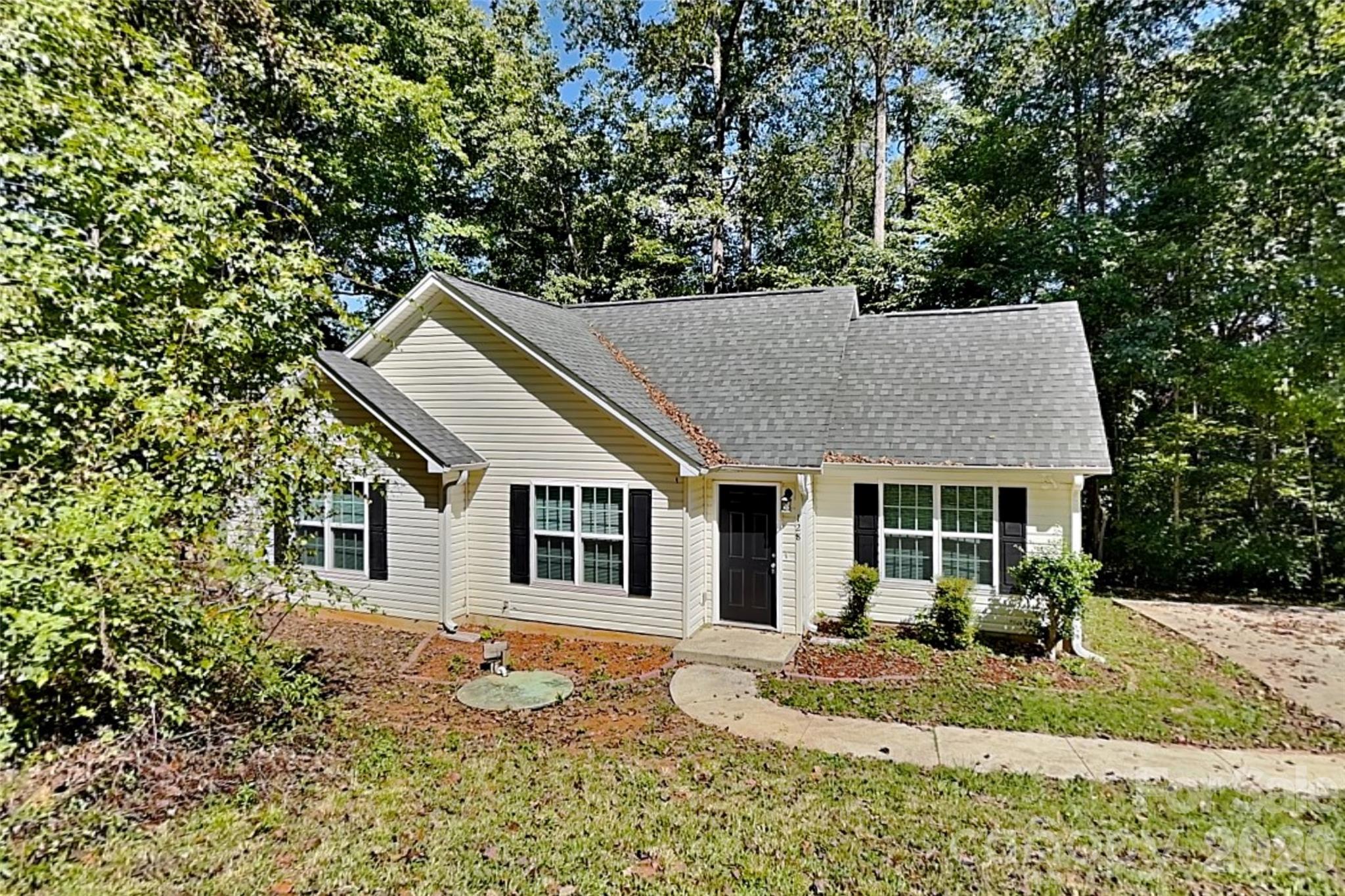 128 Julia Street