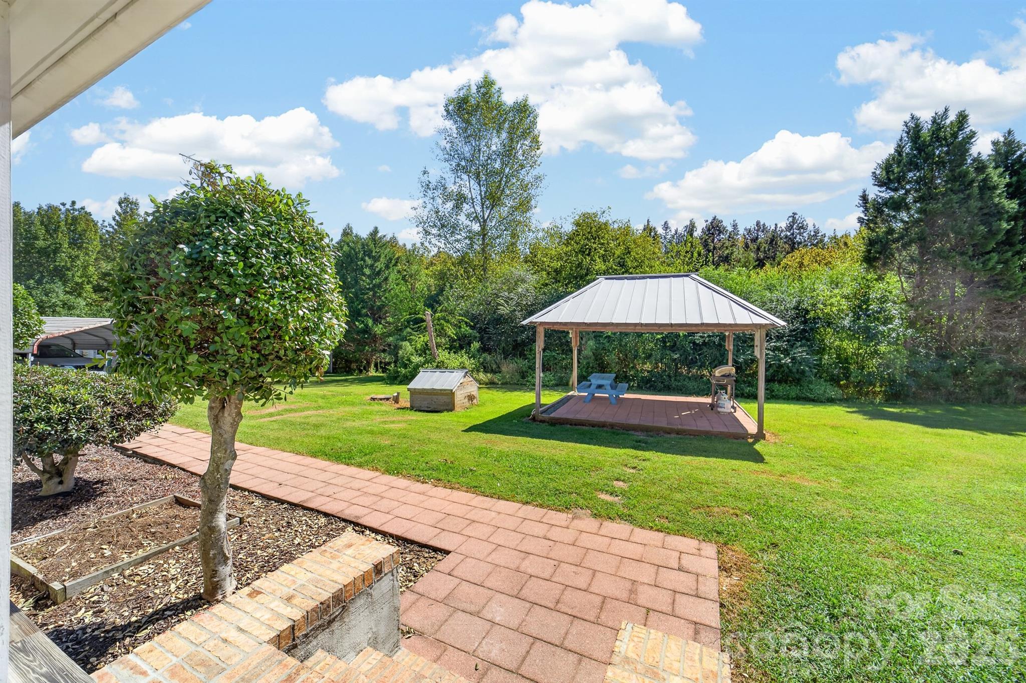 Backyard gazebo with electricity. Perfect for outdoor entertaining - 9702 Quail Cove Court, Indian Trail
