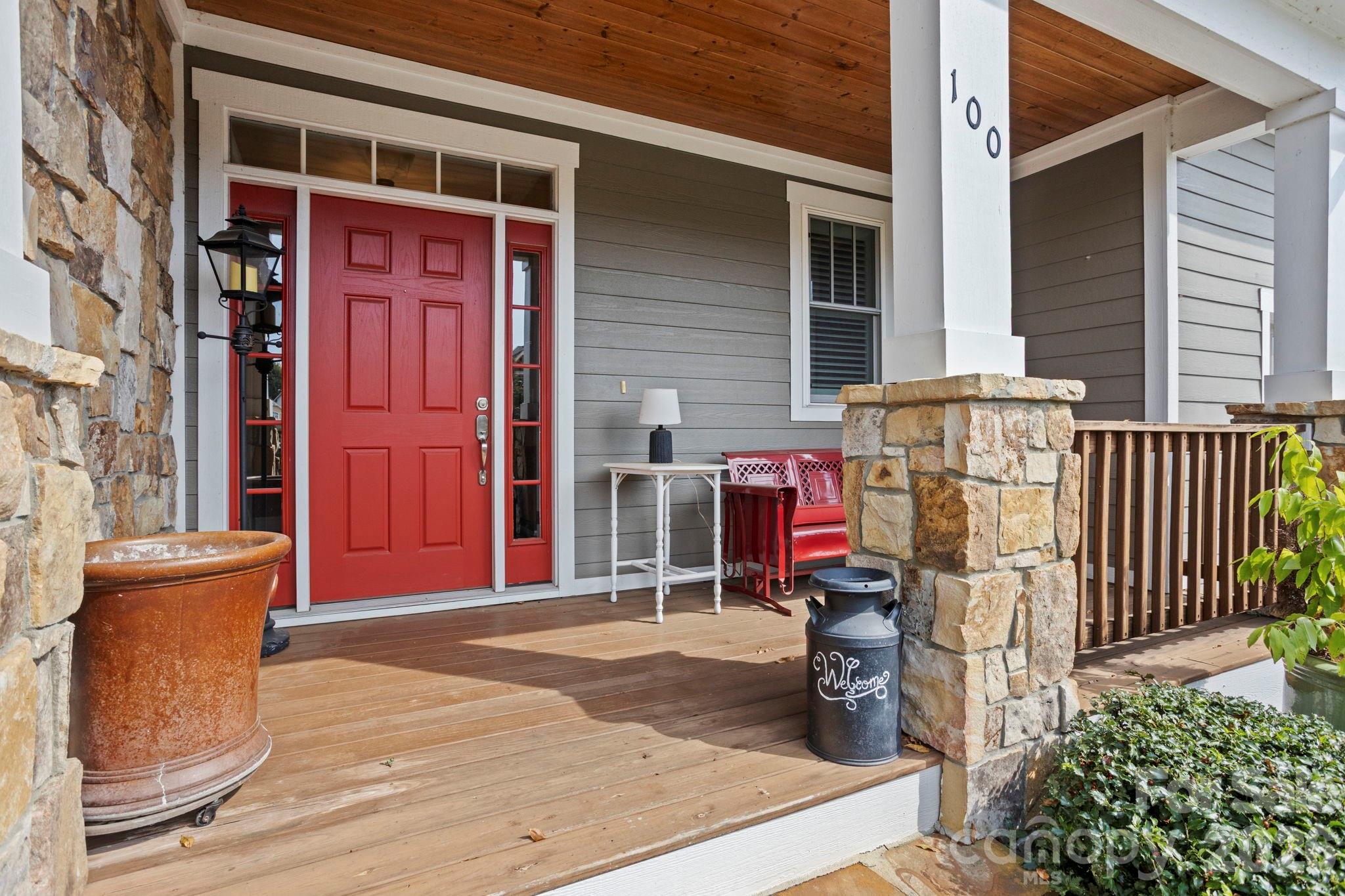 Single Family Residence at 100 Barnrock Drive, Mills River, photo 4 of 43