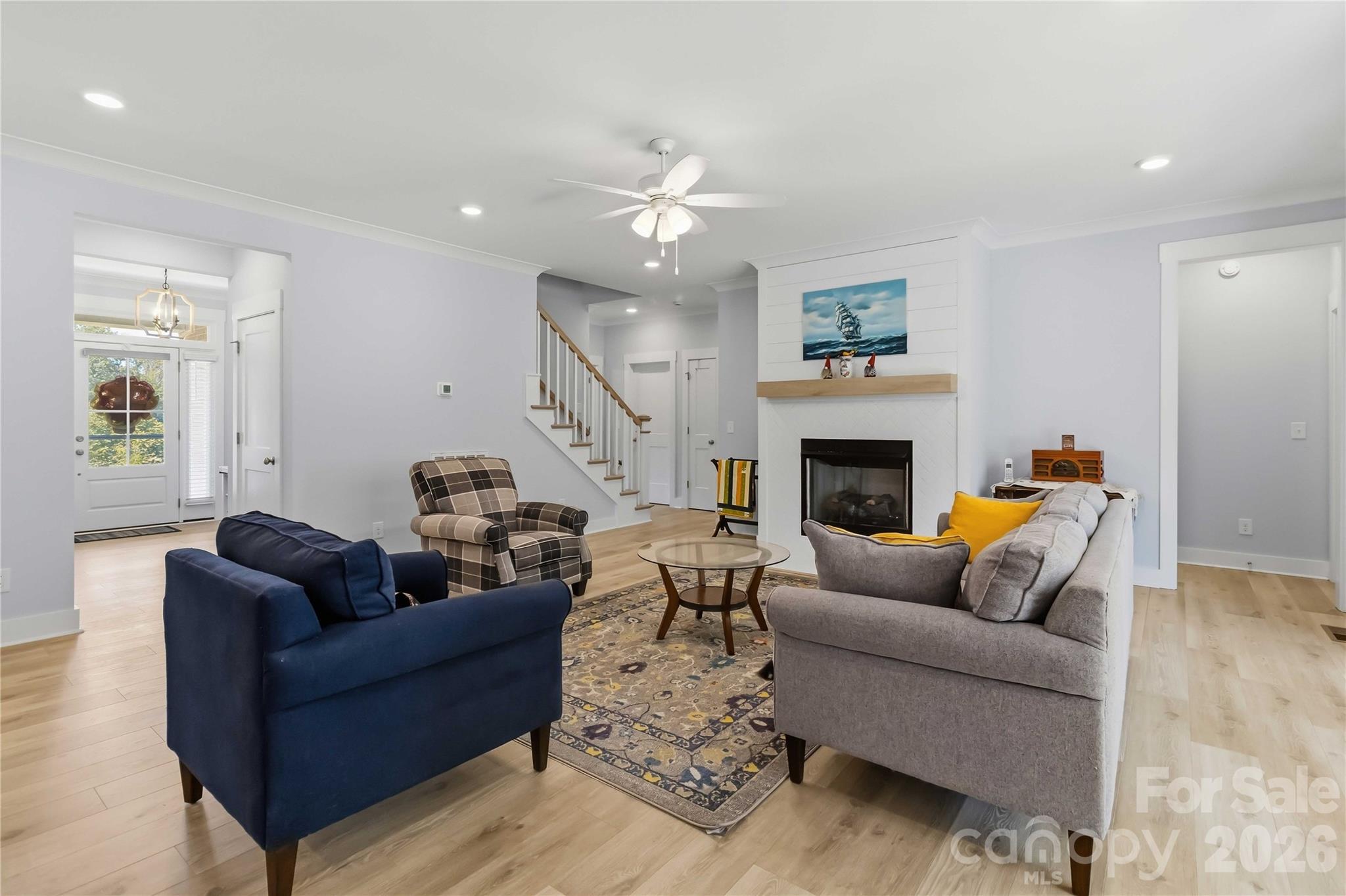 Single Family Residence at 418 Kingsburry Road, Clover, photo 11 of 42