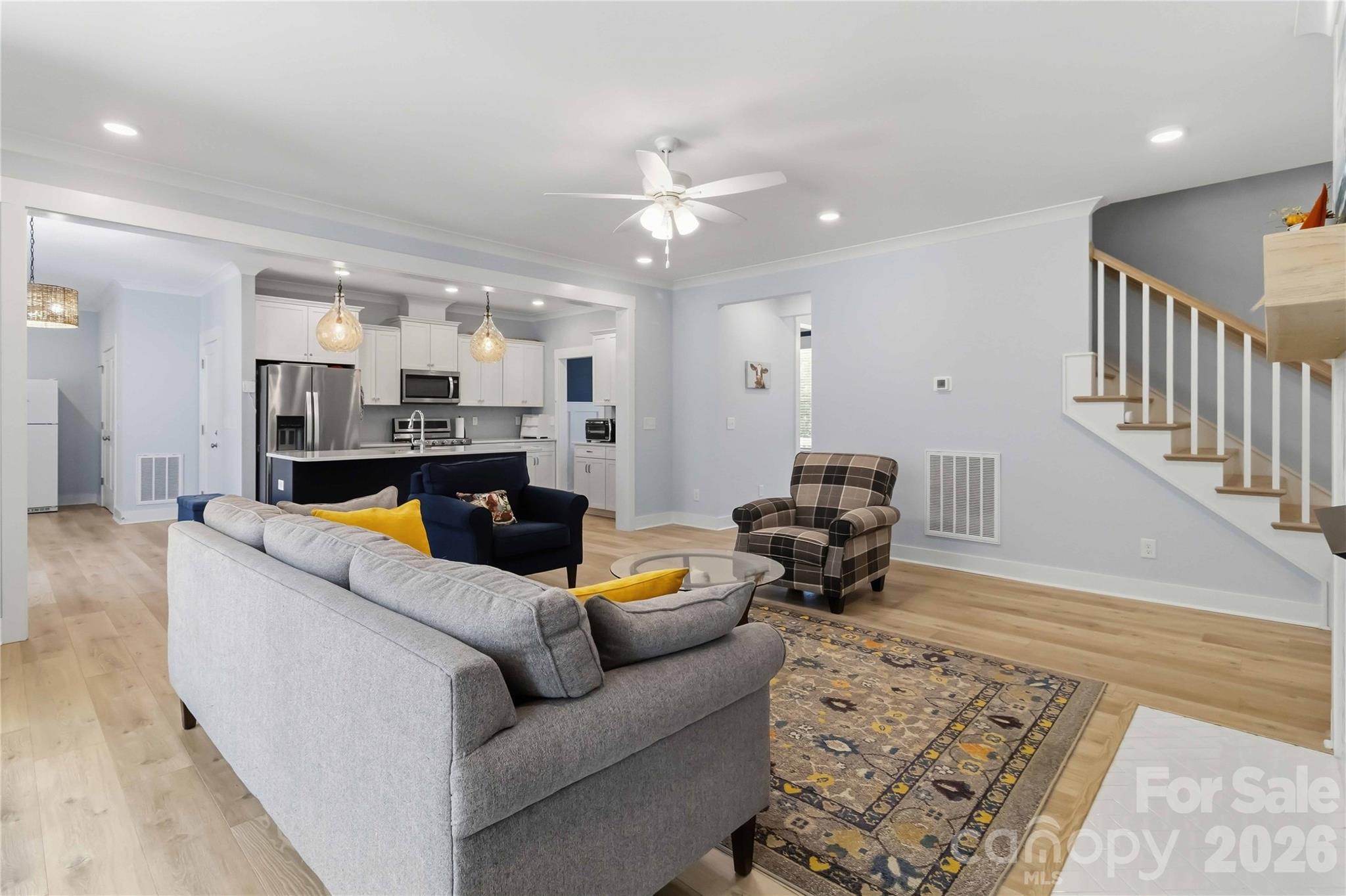 Single Family Residence at 418 Kingsburry Road, Clover, photo 14 of 42