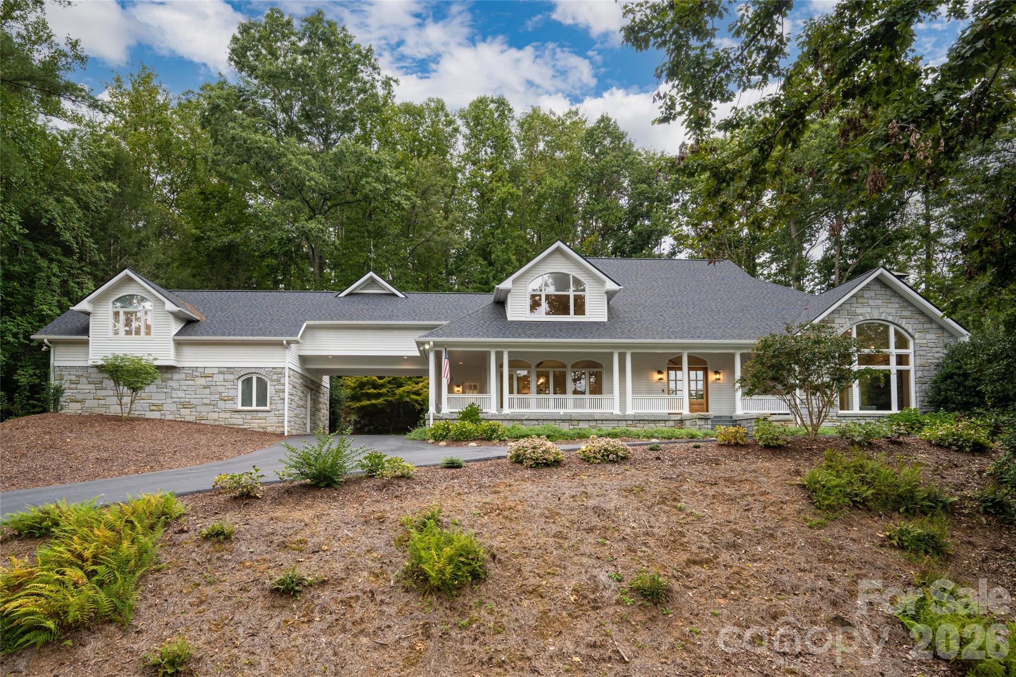Single Family Residence at 4 Cedar Hill Drive, Asheville, photo 6 of 48