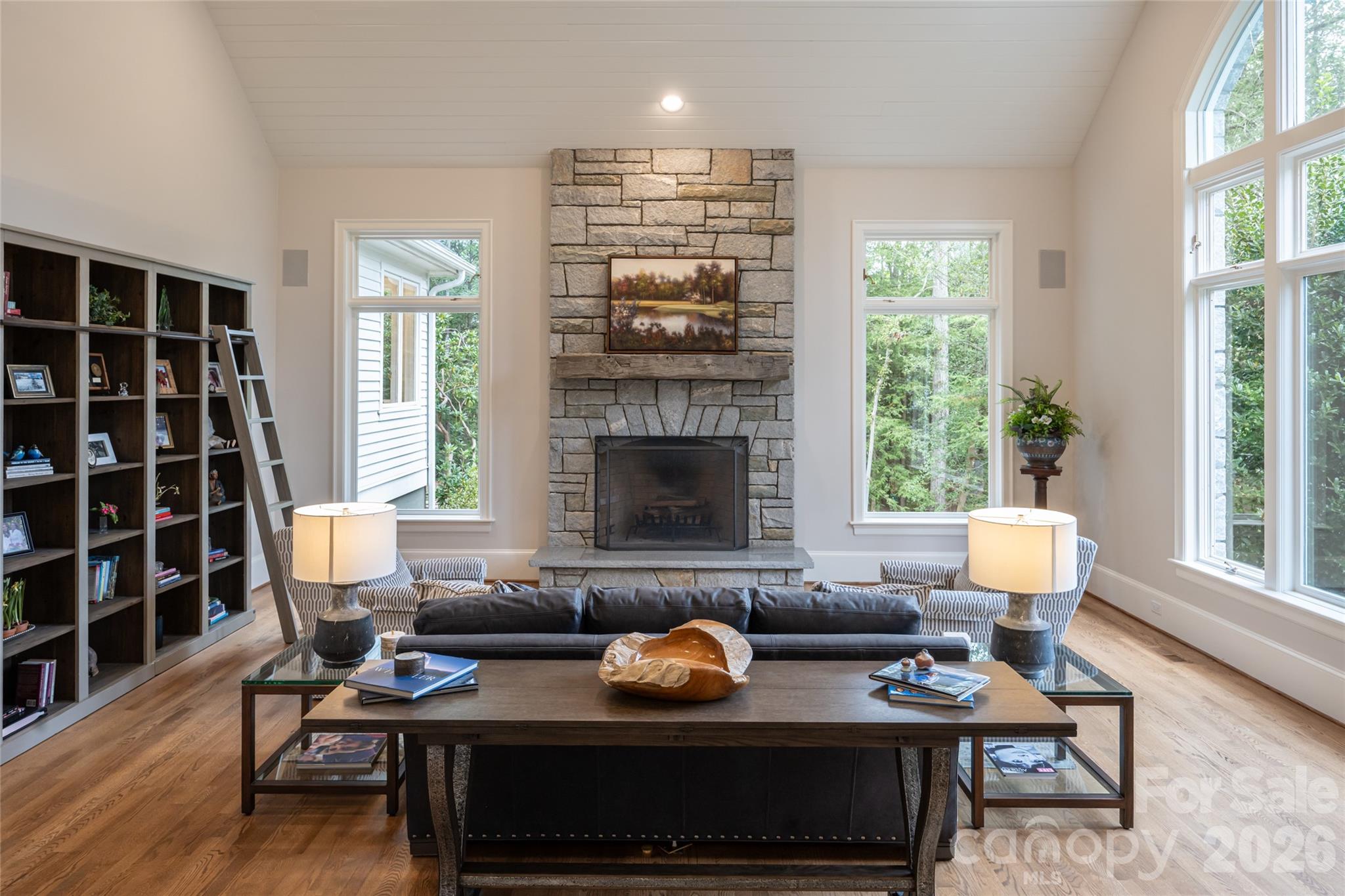 Single Family Residence at 4 Cedar Hill Drive, Asheville, photo 4 of 48