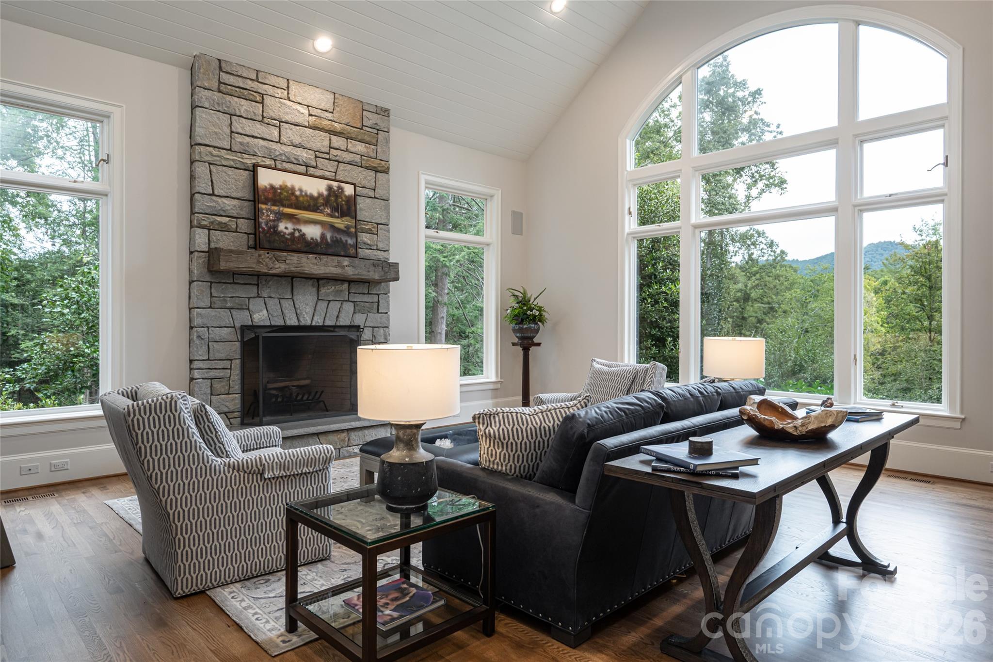 Single Family Residence at 4 Cedar Hill Drive, Asheville, photo 11 of 48