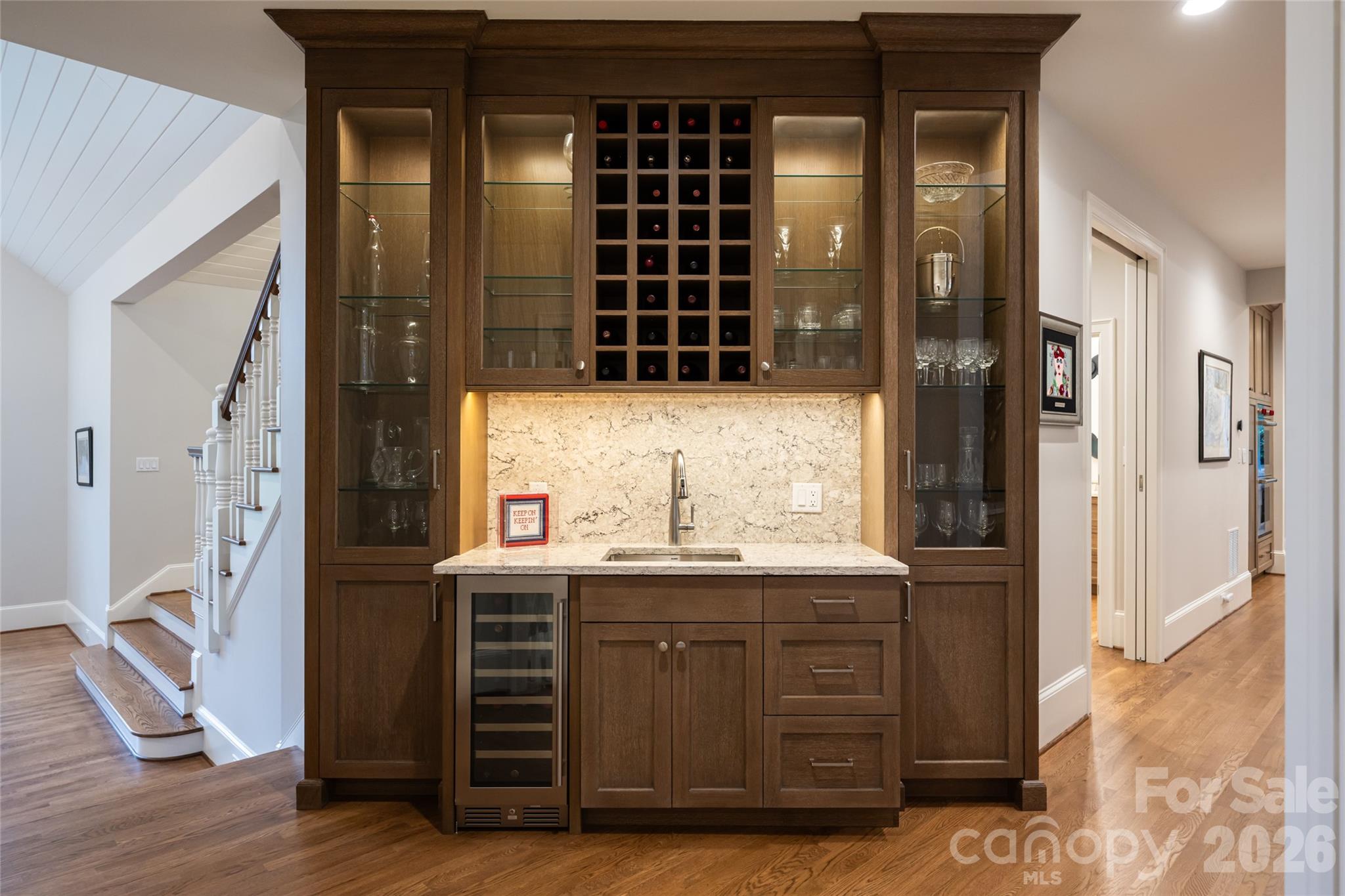 Single Family Residence at 4 Cedar Hill Drive, Asheville, photo 13 of 48