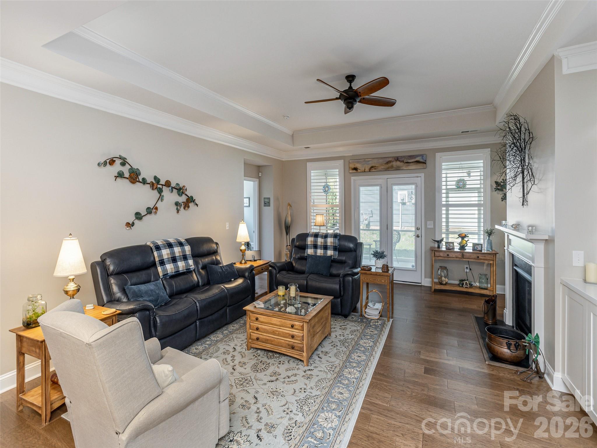 Single Family Residence at 748 Summerfield Place, Flat Rock, photo 5 of 26