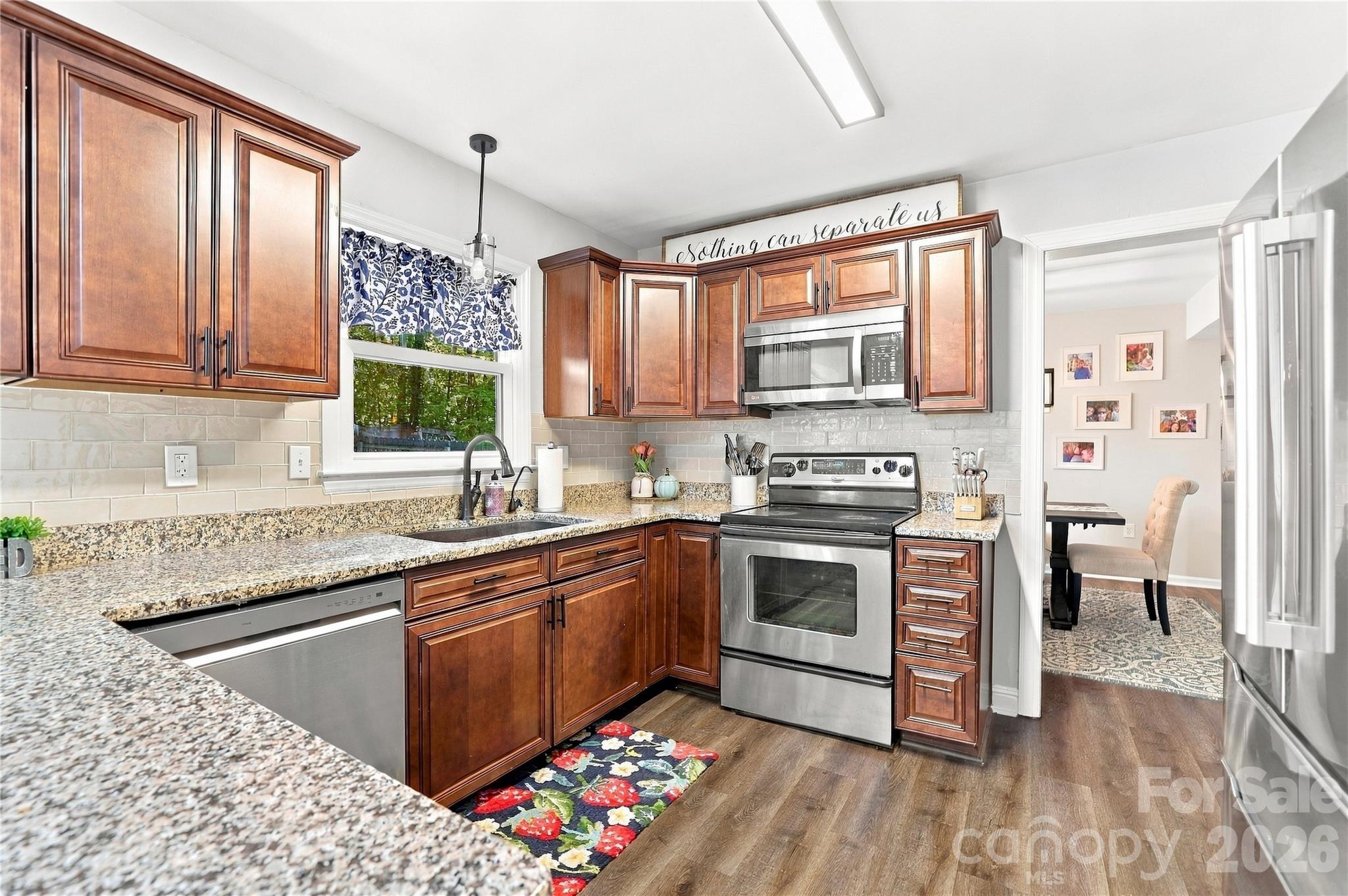 Single Family Residence at 603 Winter Wood Drive, Matthews, photo 12 of 48