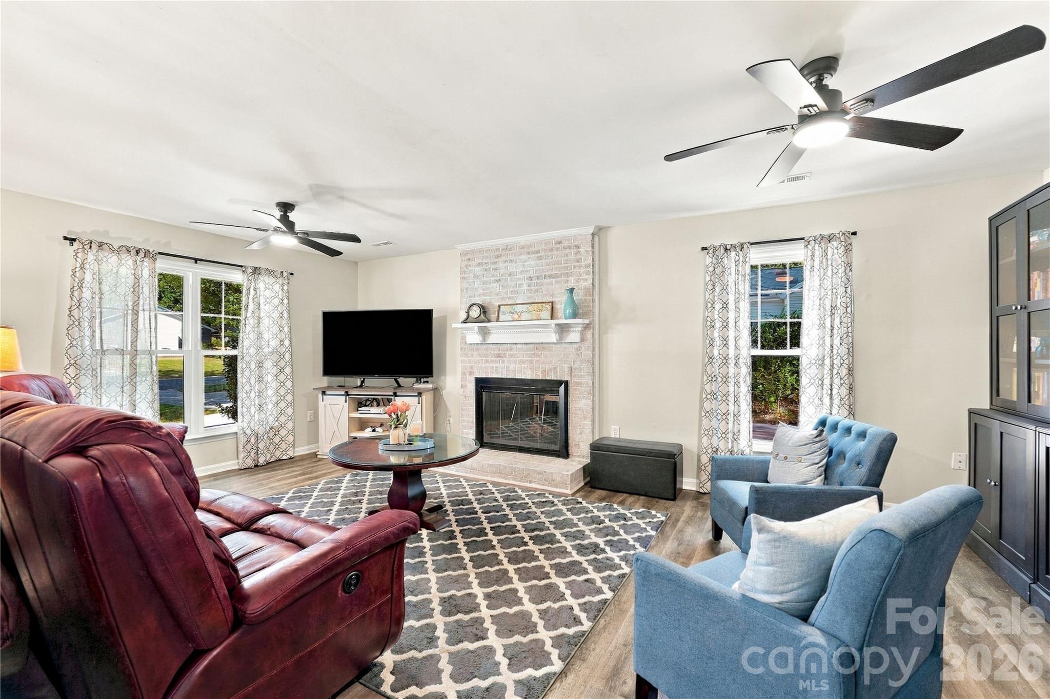 Single Family Residence at 603 Winter Wood Drive, Matthews, photo 17 of 48