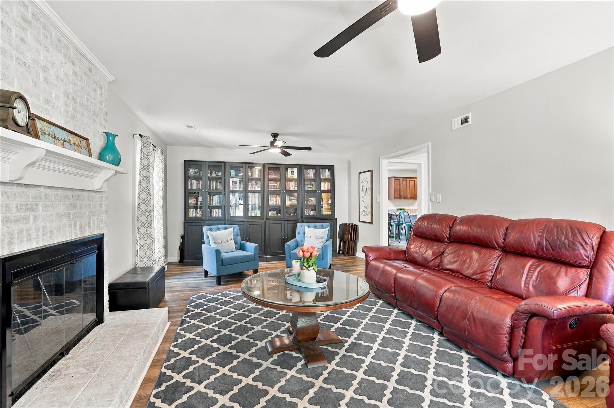 Single Family Residence at 603 Winter Wood Drive, Matthews, photo 18 of 48