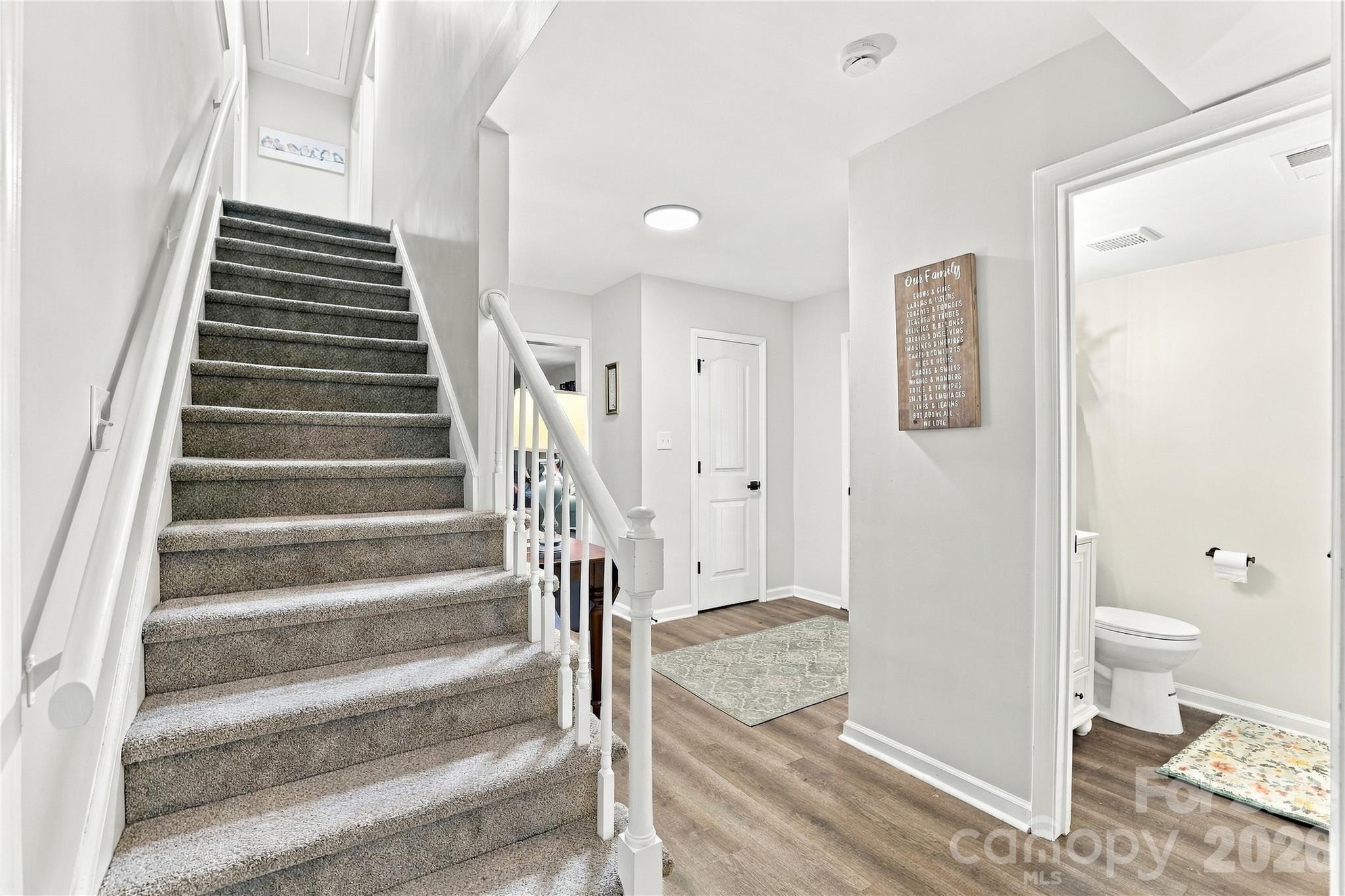 Single Family Residence at 603 Winter Wood Drive, Matthews, photo 21 of 48