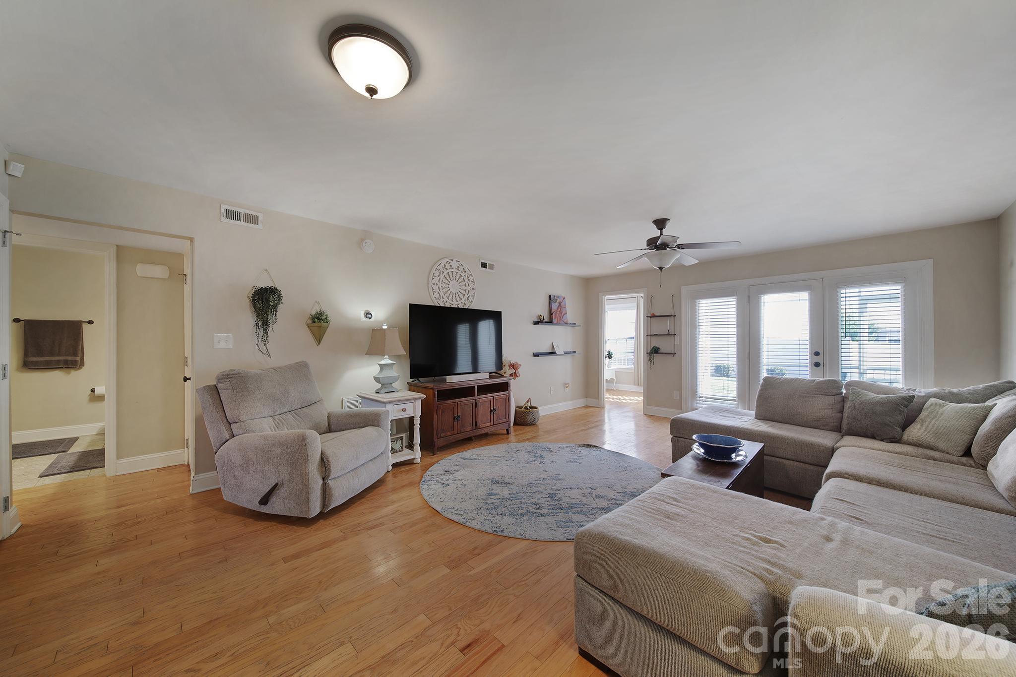 Condominium at 1821 Fairlawn Court, Rock Hill, photo 4 of 27