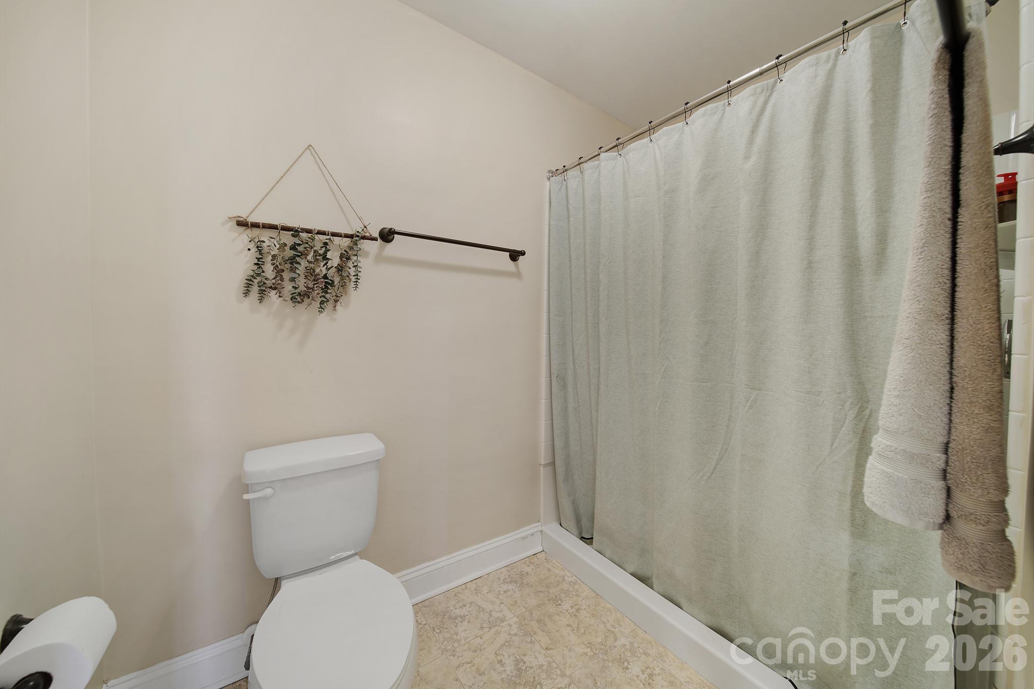 Condominium at 1821 Fairlawn Court, Rock Hill, photo 16 of 27