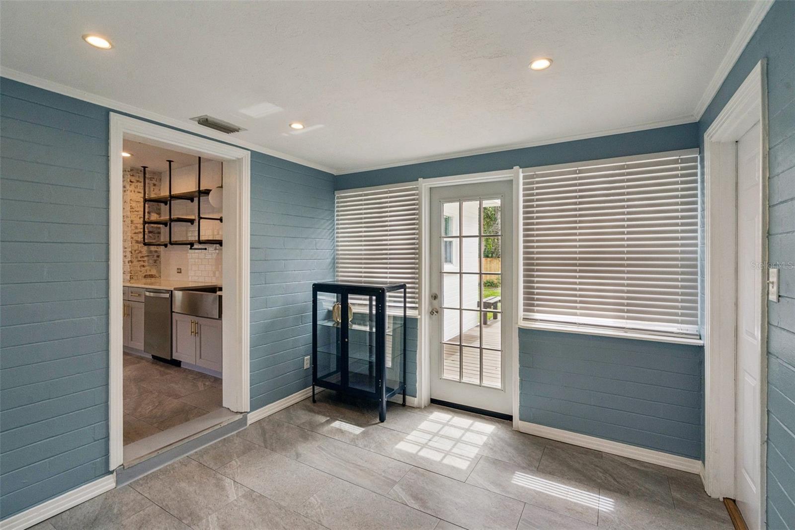 Single Family Residence at 2808 E PINE ST, ORLANDO, photo 12 of 25