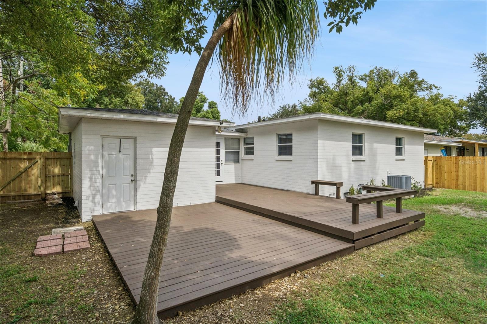 Single Family Residence at 2808 E PINE ST, ORLANDO, photo 23 of 25