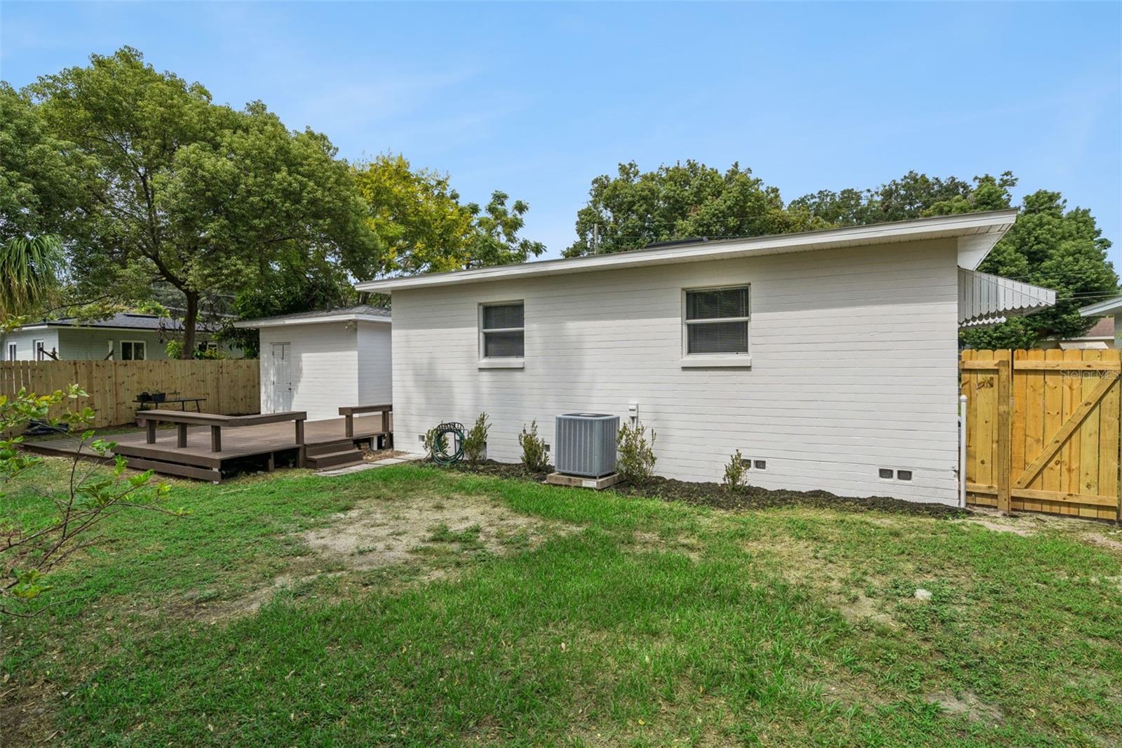 Single Family Residence at 2808 E PINE ST, ORLANDO, photo 24 of 25
