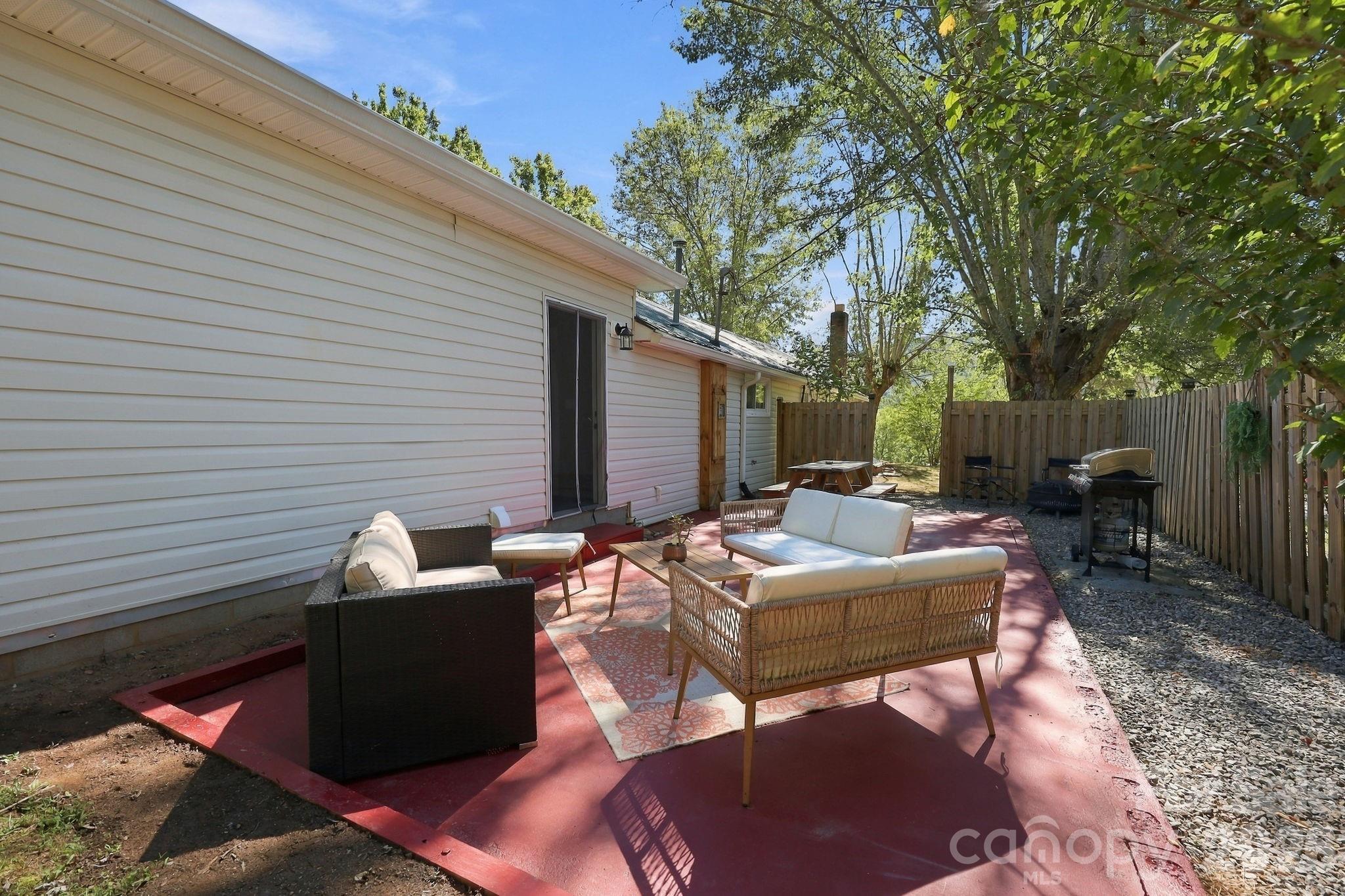 Single Family Residence at 16 Warren Creek Road, Candler, photo 27 of 48