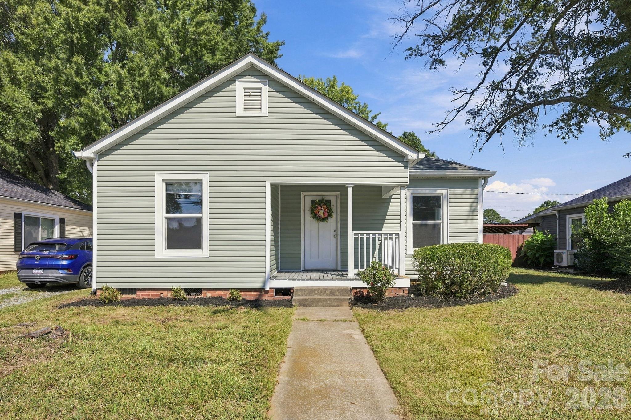1006 W C Street