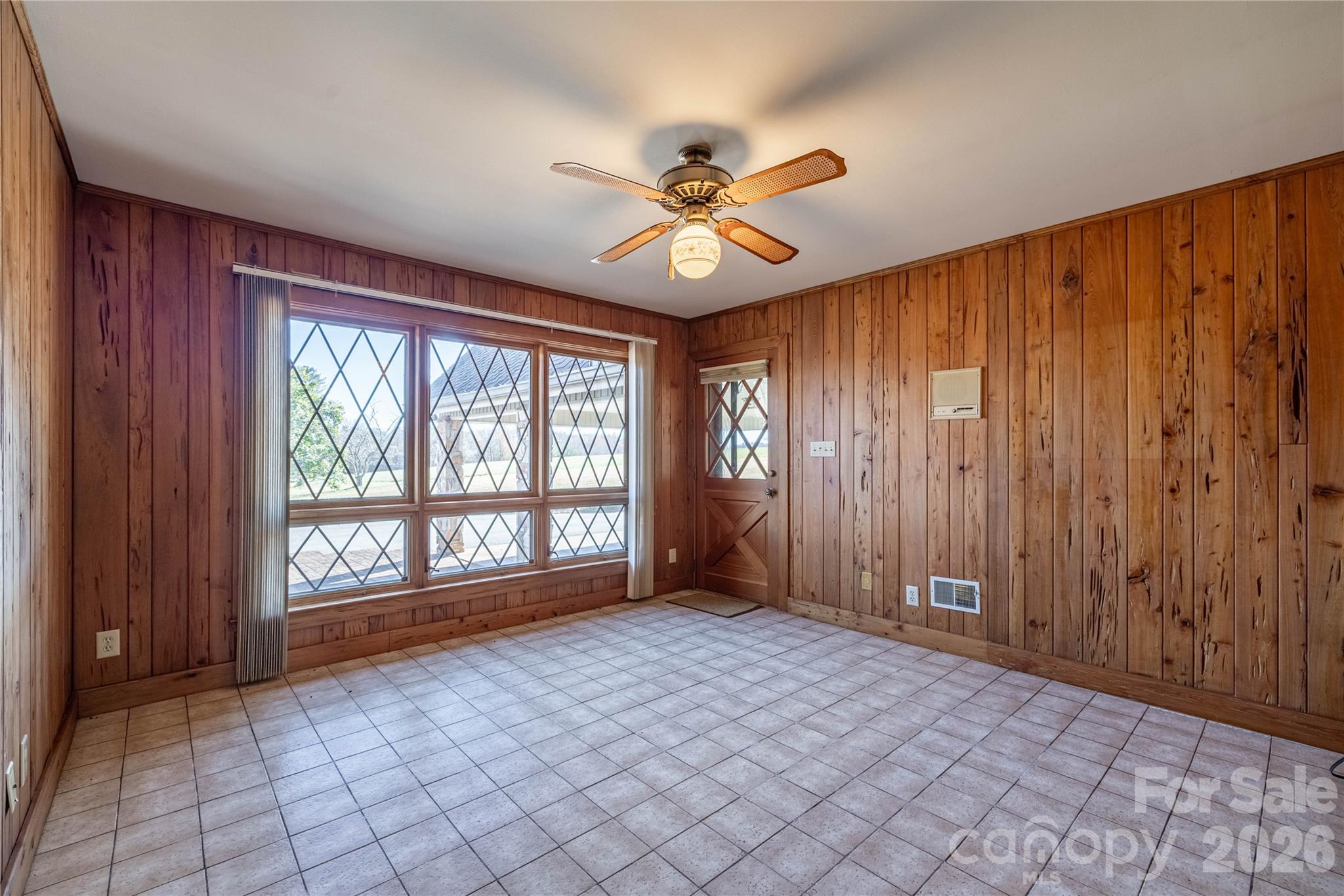 Single Family Residence at 2505 Morganton Boulevard SW, Lenoir, photo 21 of 34
